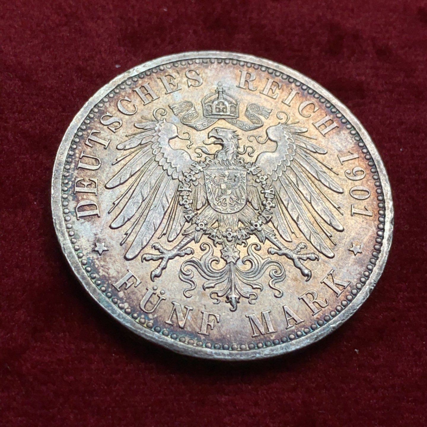 《竞宝斋》第66场-本周日，周一2场连拍（全场不限金额包邮） 1901年德意志第二帝国普鲁士建国200周年5马克，转光，双面彩，热门品种