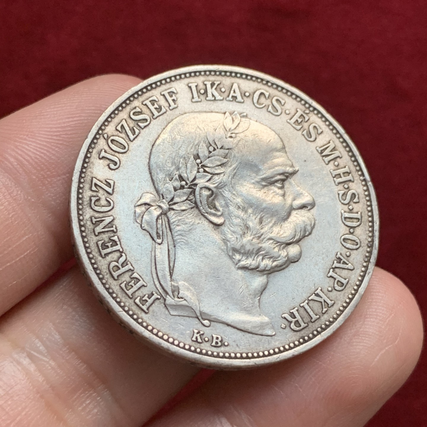 《竞宝斋》第66场-本周日，周一2场连拍（全场不限金额包邮） 匈牙利双天使5克朗大银币，大热大涨品种，边铭深打完好，细节佳，状态好的已经很难遇到了