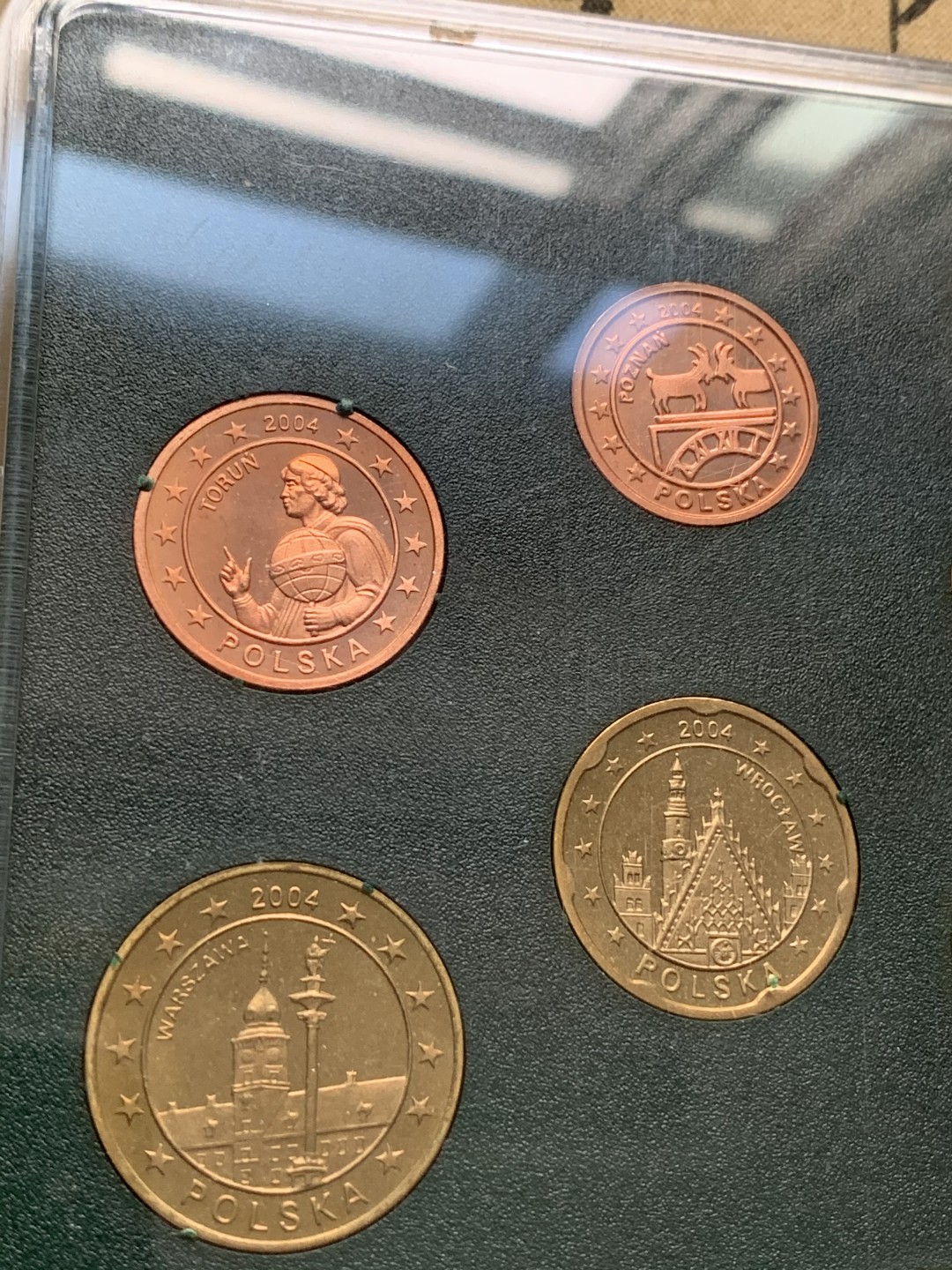 《竞宝斋》第66场-本周日，周一2场连拍（全场不限金额包邮） 原装 波兰2004年 九枚 1分到5欧元 试铸币 完美品相