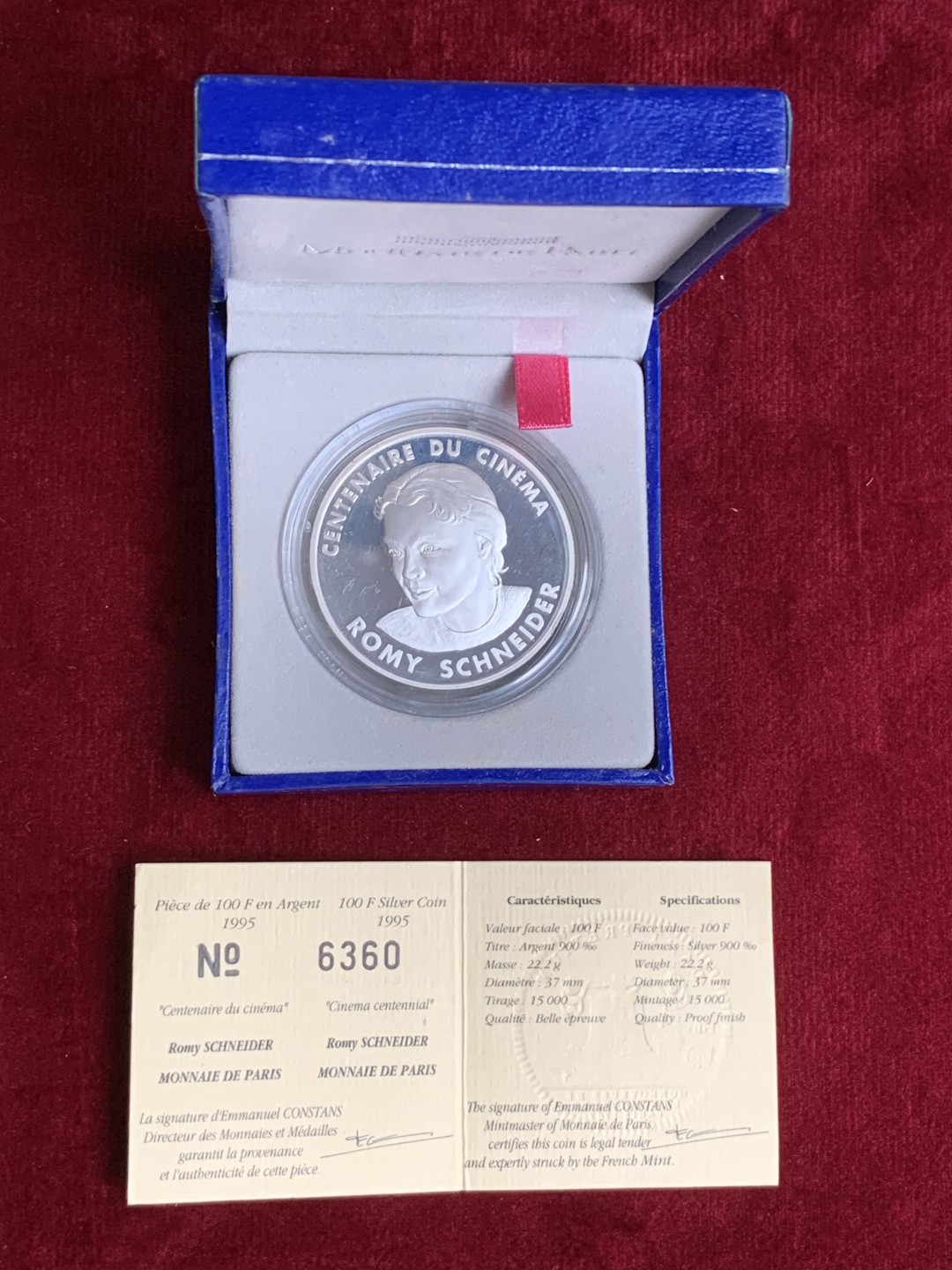 《竞宝斋》第66场-本周日，周一2场连拍（全场不限金额包邮） 1995年法国 银币电影百年著名电影演员 罗密施耐德原盒证 品如图