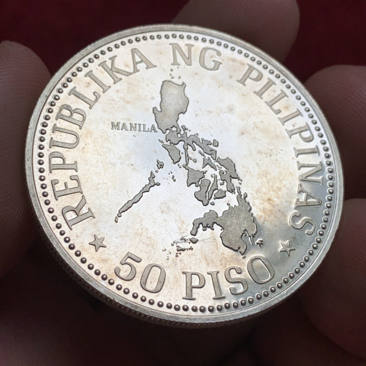 《竞宝斋》第66场-本周日，周一2场连拍（全场不限金额包邮） 1976年 菲律宾 地图 大银币925银 27.4克 最近上涨厉害