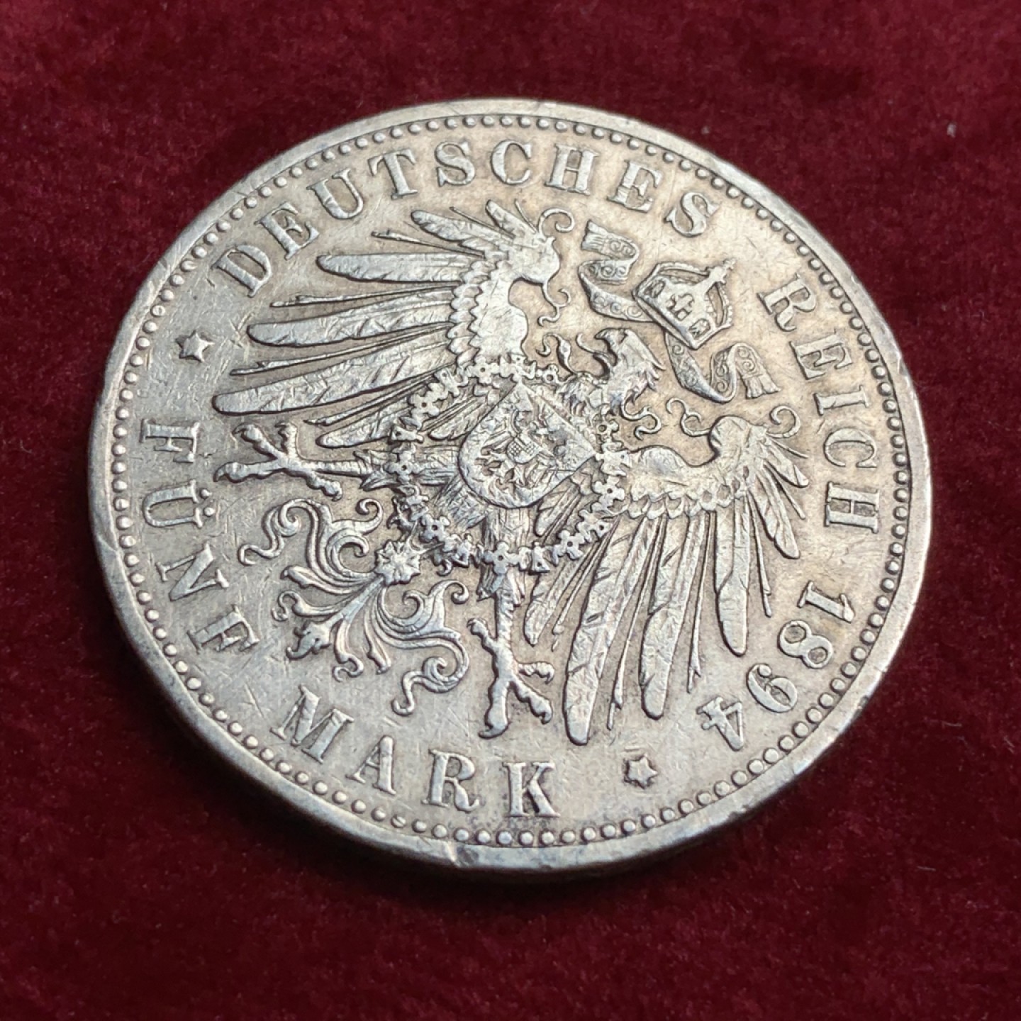 《竞宝斋》第66场-本周日，周一2场连拍（全场不限金额包邮） 1894年德意志第二帝国早期长翅汉堡5马克，汉堡自由市马克，流通品