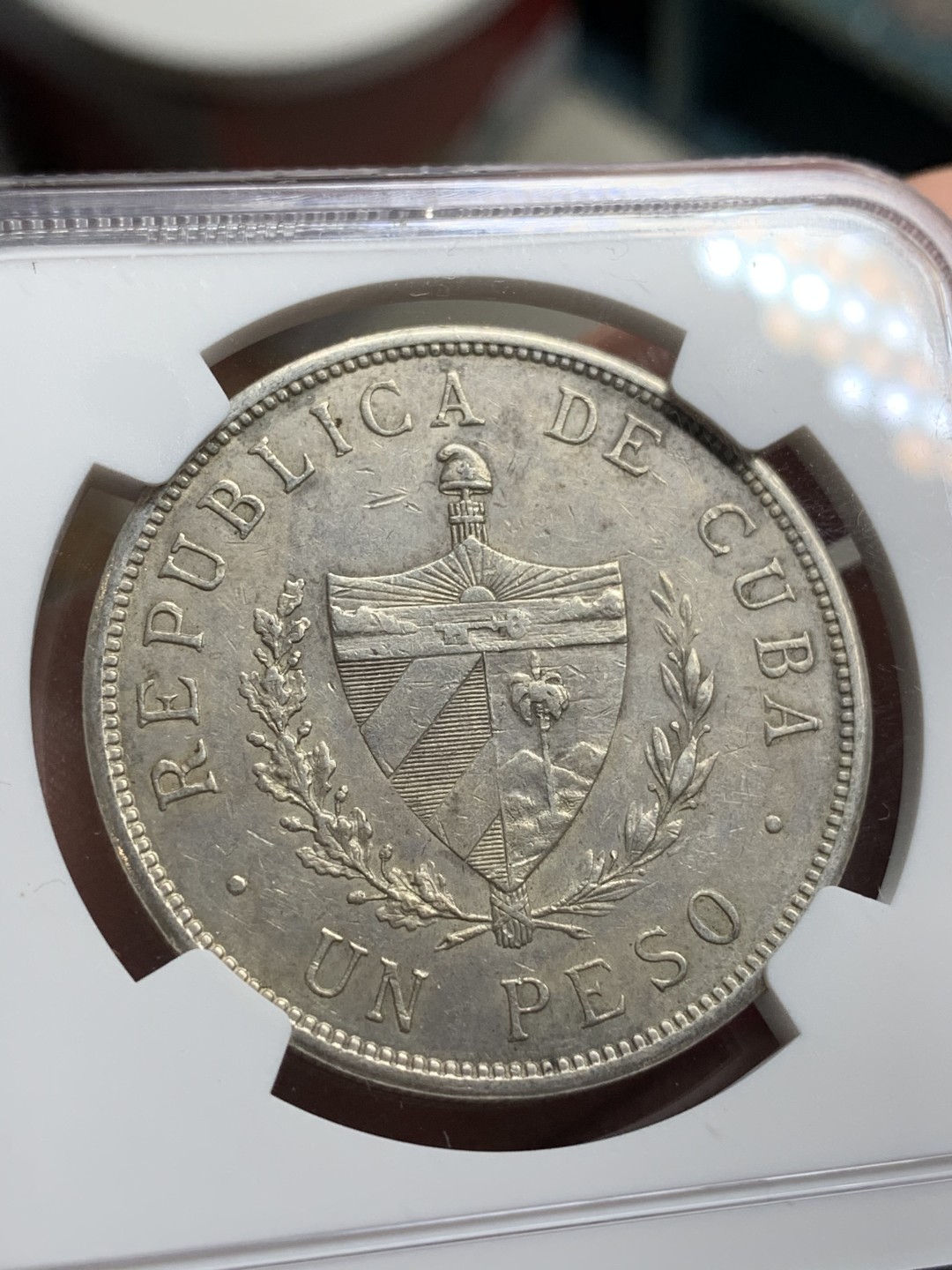 《竞宝斋》第66场-本周日，周一2场连拍（全场不限金额包邮） NGC-AU50 古巴 1934年 大五星1比索 银币 带光好品 已经越来越少了