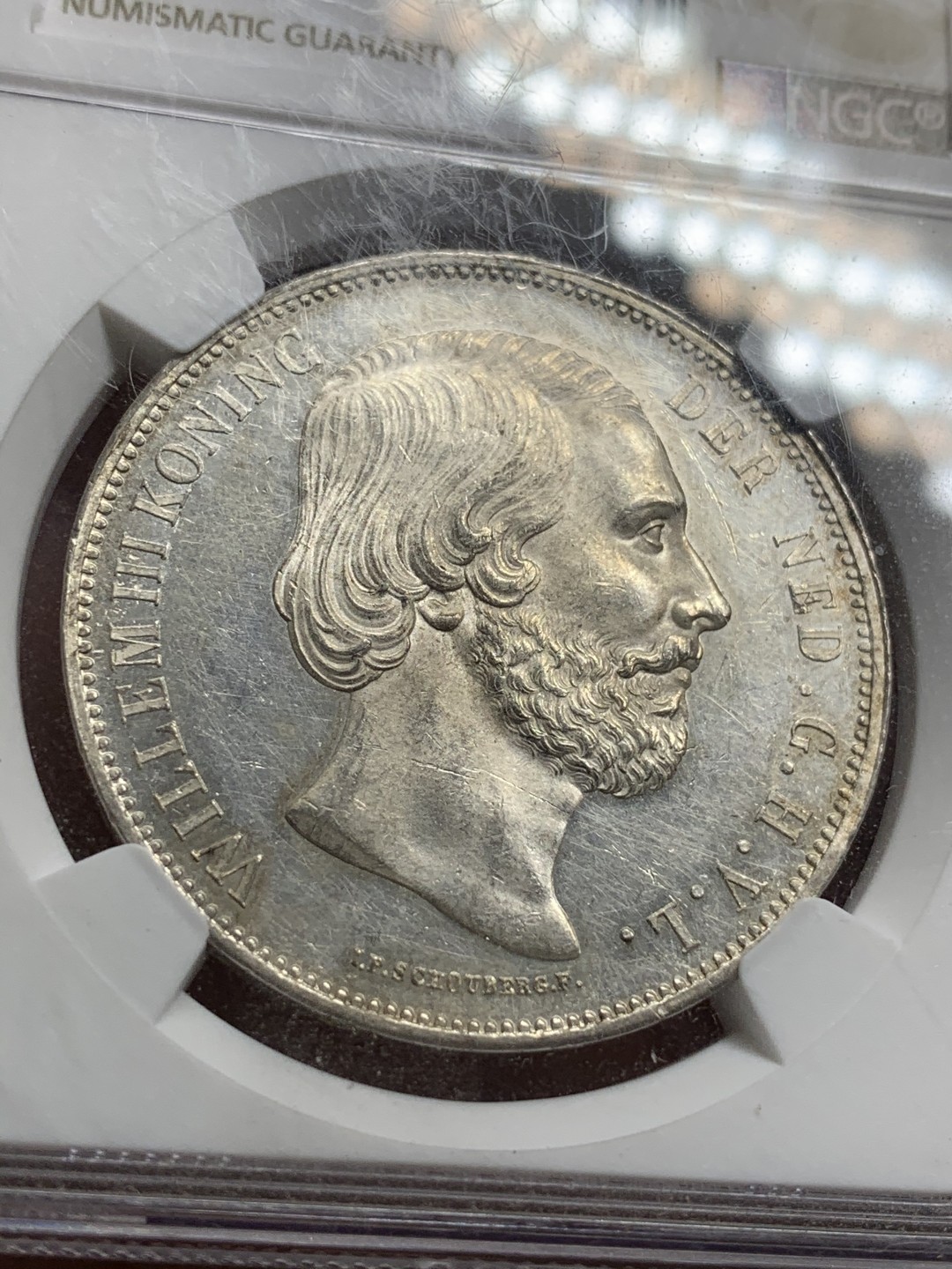 《竞宝斋》第66场-本周日，周一2场连拍（全场不限金额包邮） NGC-UNC  荷兰 1872年 威廉三世 2.5盾 银币 高银 底板带光，头发胡子清晰可见