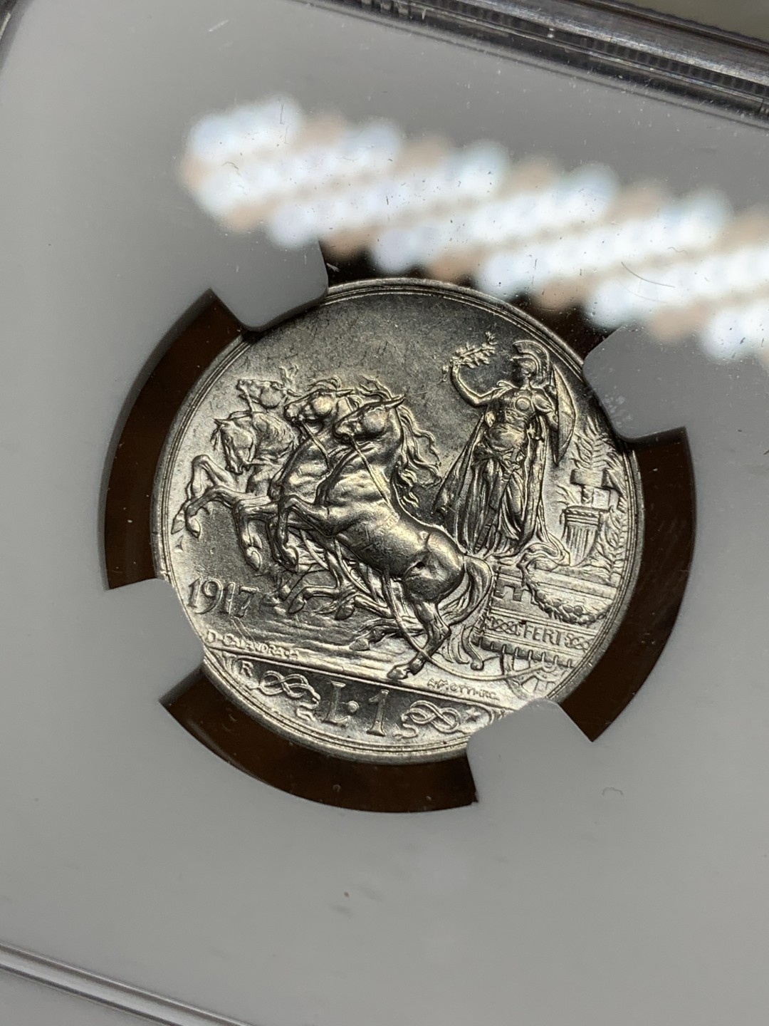 《竞宝斋》第66场-本周日，周一2场连拍（全场不限金额包邮） NGC-AU58 意大利 1917年 马车1里拉 低评 感觉62分状态