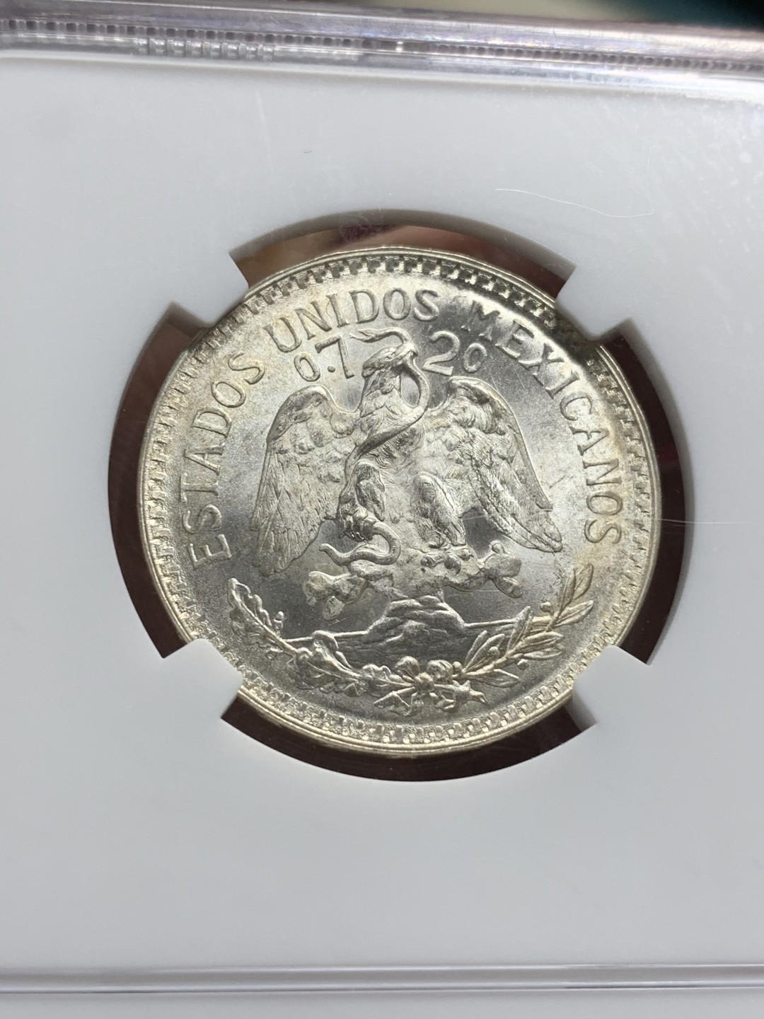 《竞宝斋》第66场-本周日，周一2场连拍（全场不限金额包邮） NGC-MS65 墨西哥 1944-M 墨西哥半比索 底板完好 银光熠熠 有镜面效果