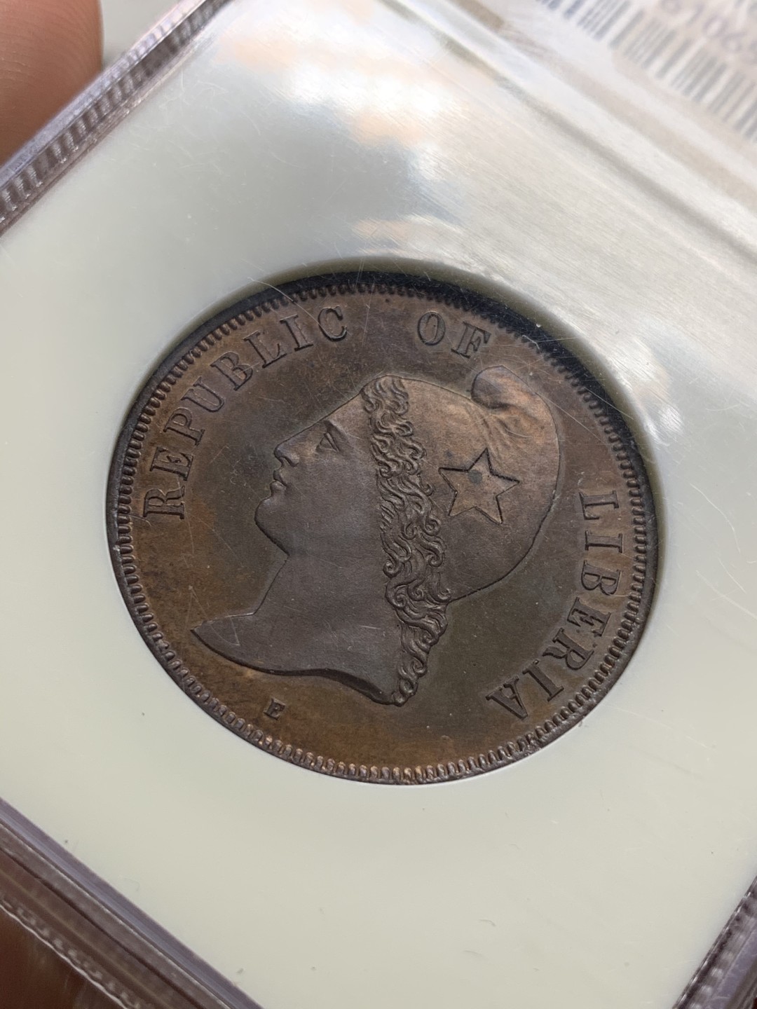 《竞宝斋》第66场-本周日，周一2场连拍（全场不限金额包邮） 亚军分 NGC-PF64 法属利比亚 1868E 2分 样币 老盒 银座21年11月不含手续费440刀