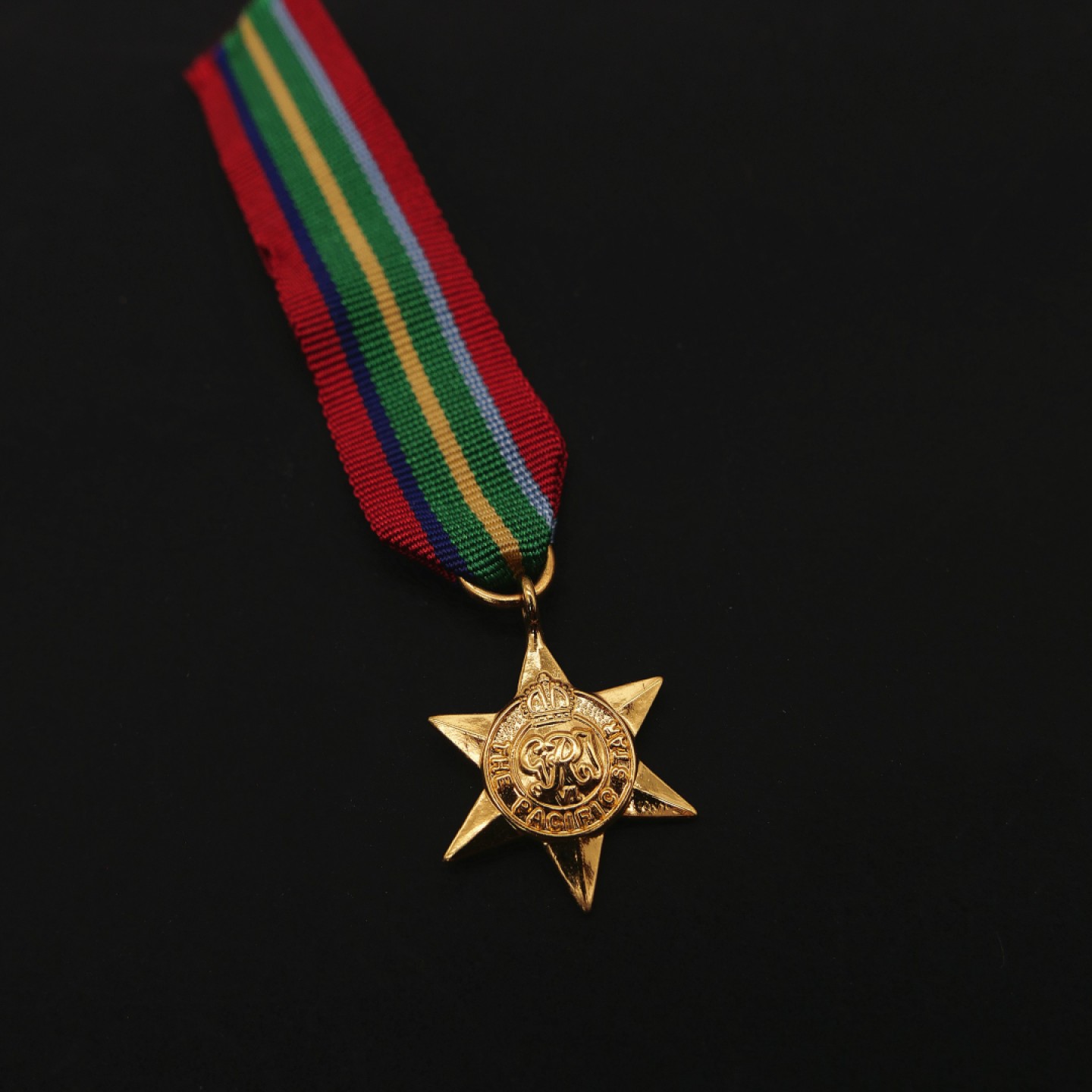 勋章奖章交易所6月25日拍卖 太平洋之星奖章迷你章
