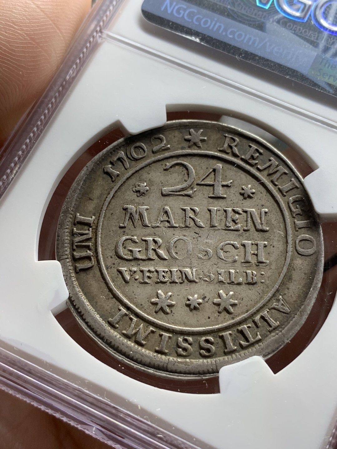 《竞宝斋》第66场-本周日，周一2场连拍（全场不限金额包邮） 第三名 NGC-XF45 德国不伦瑞克 1702年 野人 24M(2/3泰勒) 银币 原味好品 这品种能出分的都是凤毛麟角