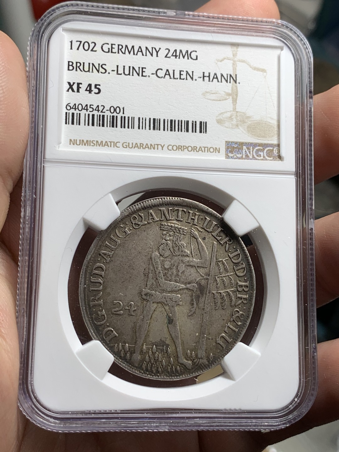 《竞宝斋》第66场-本周日，周一2场连拍（全场不限金额包邮） 第三名 NGC-XF45 德国不伦瑞克 1702年 野人 24M(2/3泰勒) 银币 原味好品 这品种能出分的都是凤毛麟角