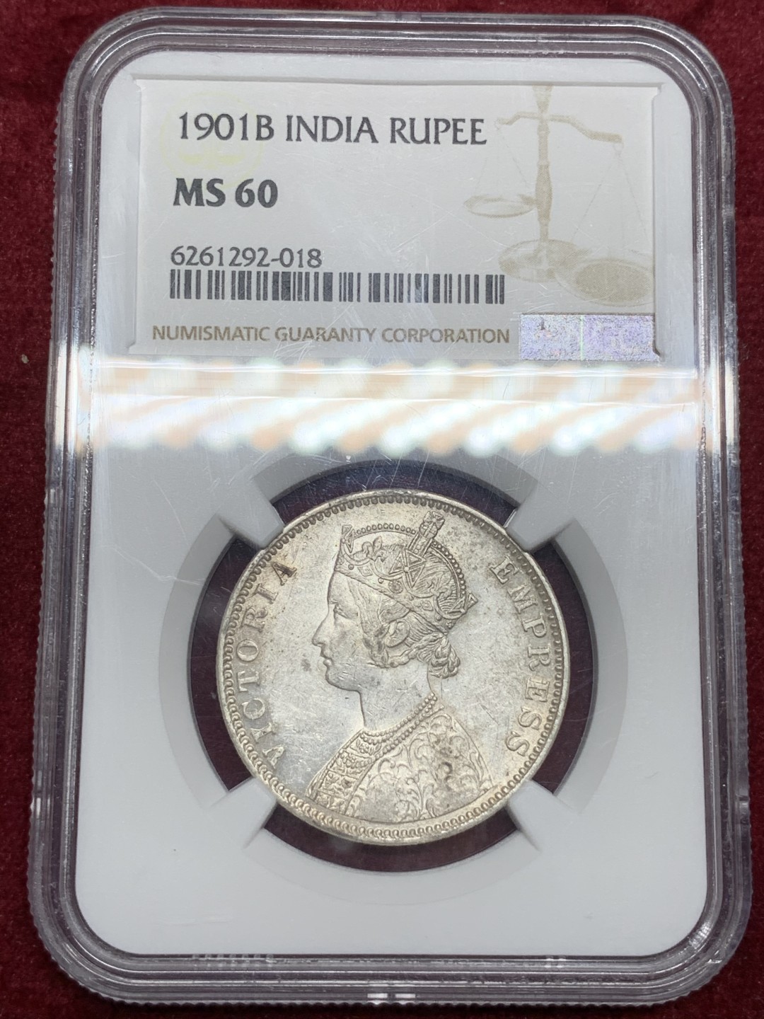 《竞宝斋》第66场-本周日，周一2场连拍（全场不限金额包邮） NGC-MS60 英属印度 1901-B 维多利亚1卢比 造型自然 女王庄重典雅