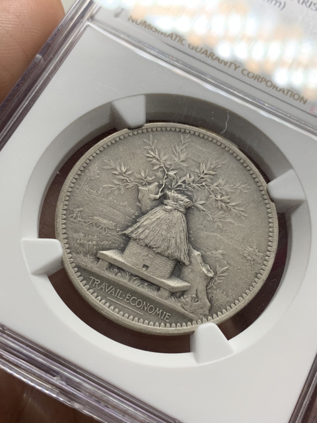 《竞宝斋》第66场-本周日，周一2场连拍（全场不限金额包邮） NGC MS63 1894年法国巴黎储蓄银行，法章大师夏普兰名作。细节状态到位 可收藏的品种