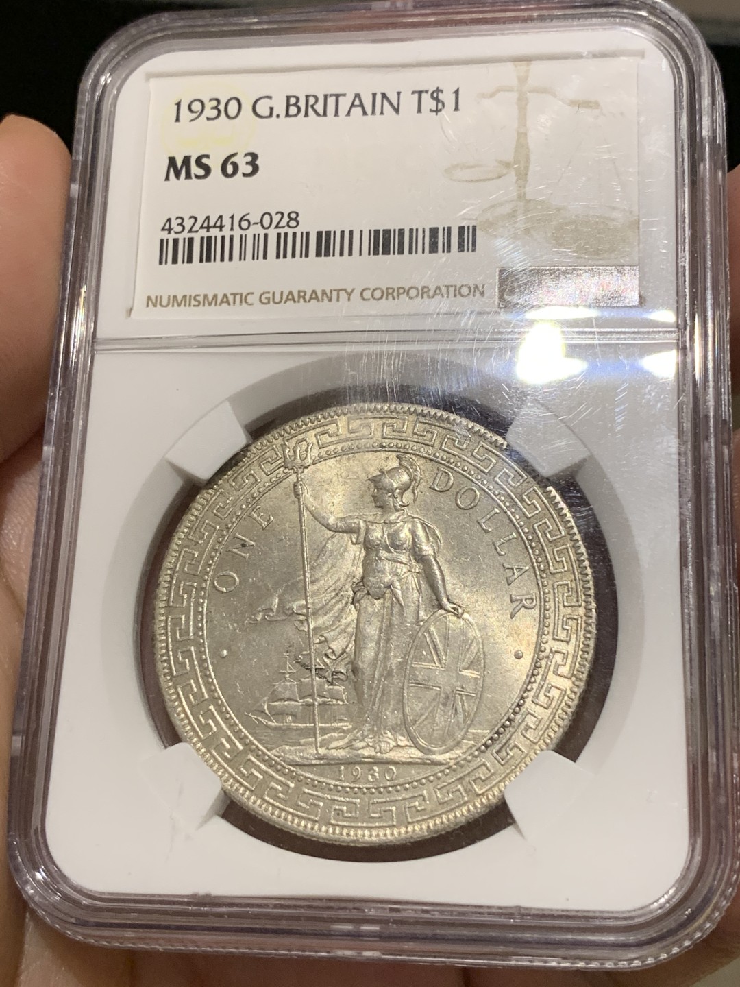 《竞宝斋》第66场-本周日，周一2场连拍（全场不限金额包邮） NGC-ms63 英国 无字版1930 壹圆站洋银币，1930不带b版，稀少版别，原光淡彩