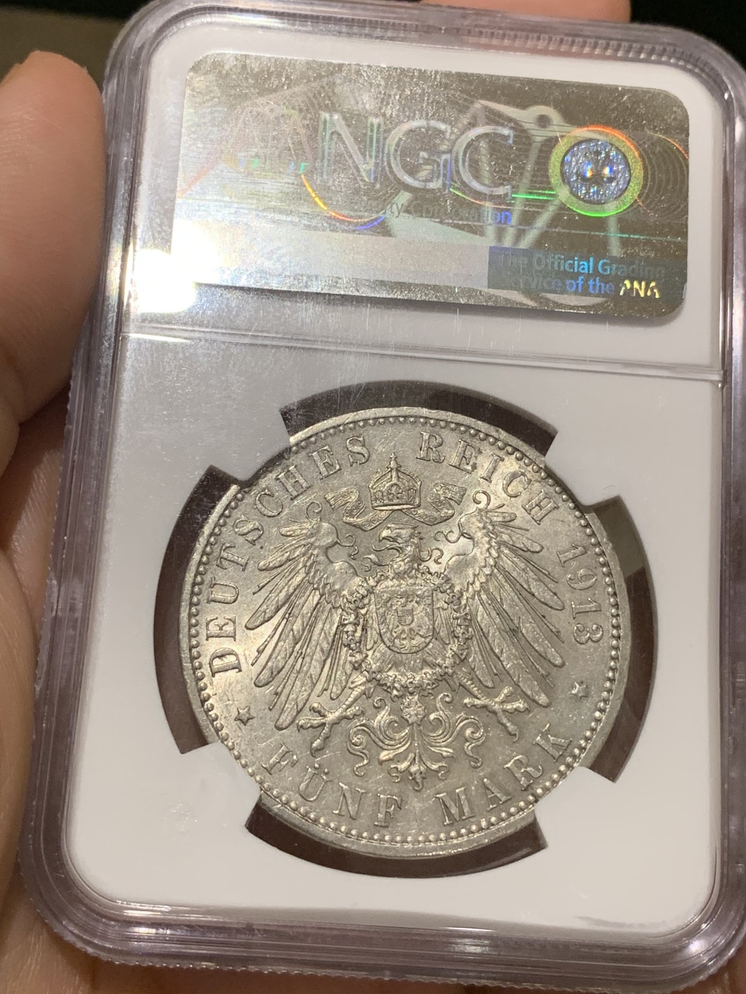 《竞宝斋》第66场-本周日，周一2场连拍（全场不限金额包邮） NGC MS62 1913年德国汉堡5马克、J厂，汉堡自由市5马克，转光，流通马克MS少见适合收藏、自由市马克不同于头像马克，德系热门品种