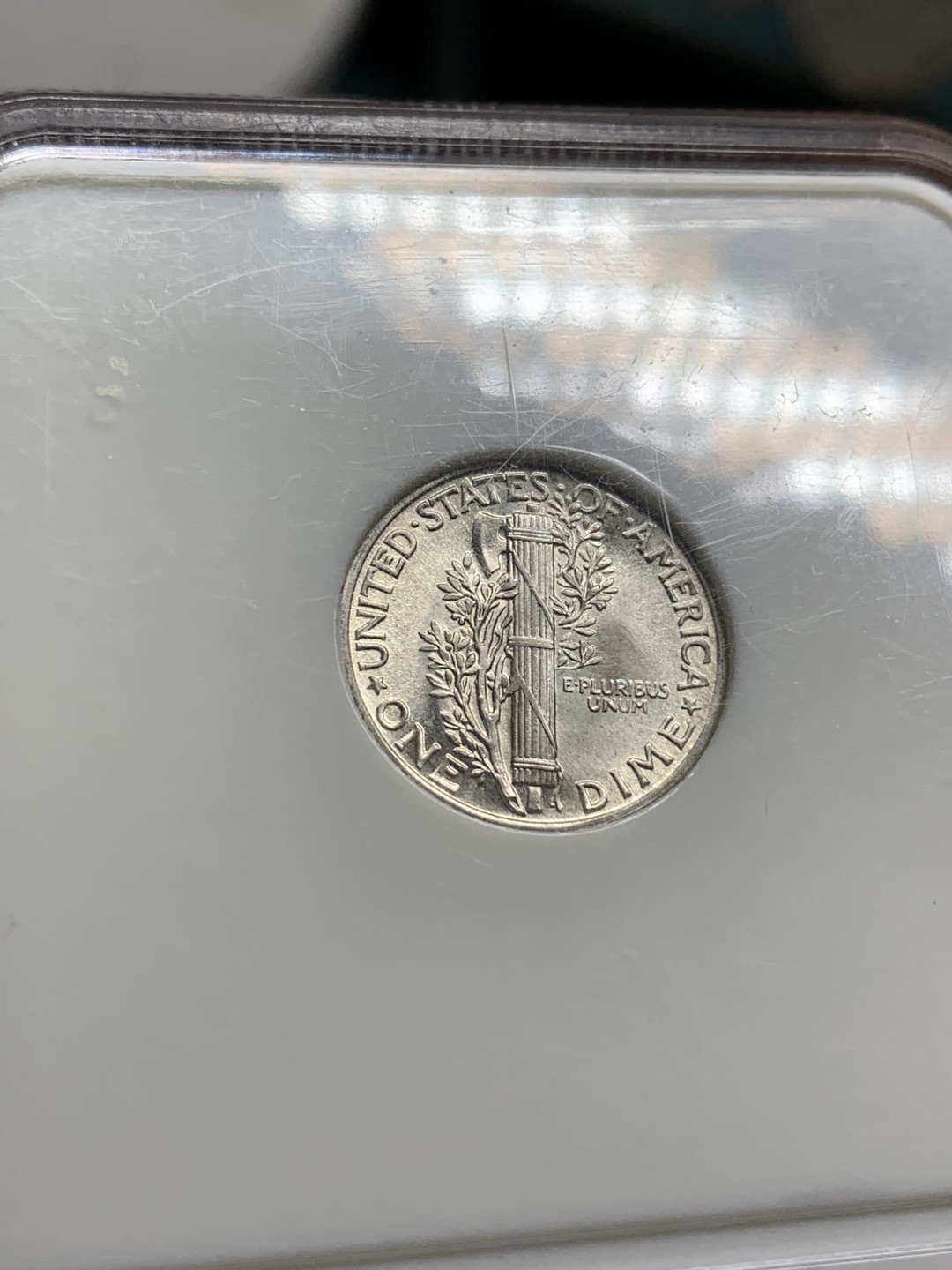 《竞宝斋》第66场-本周日，周一2场连拍（全场不限金额包邮） NGC MS67 美国 1942年 小飞侠 10分银币 顶级分数 老盒保存的不错