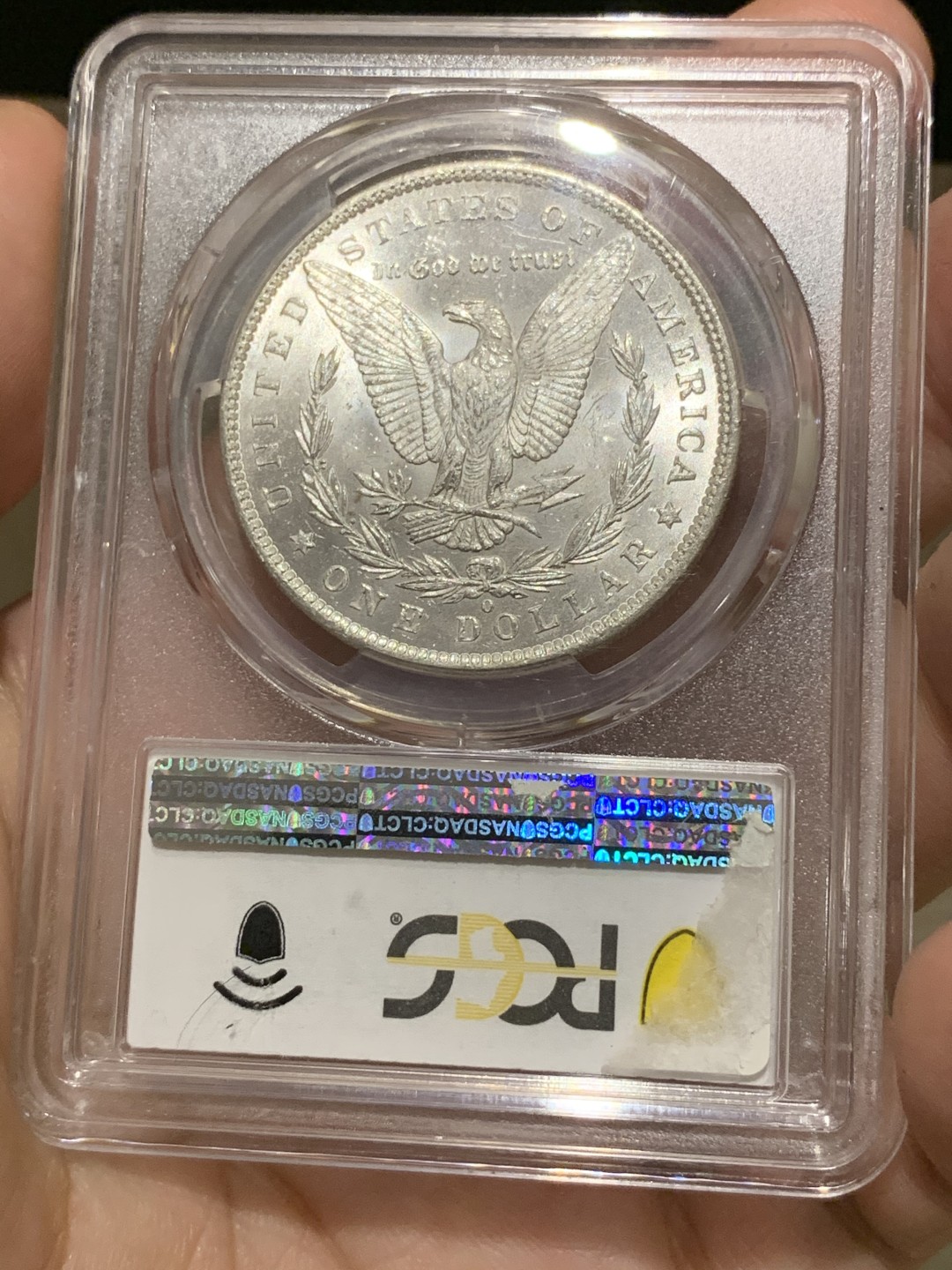 《竞宝斋》第66场-本周日，周一2场连拍（全场不限金额包邮） 美国摩根银元1885年O版 PCGS MS64 老盒子含金量高严评、拆卷裸币价格一直持续上涨