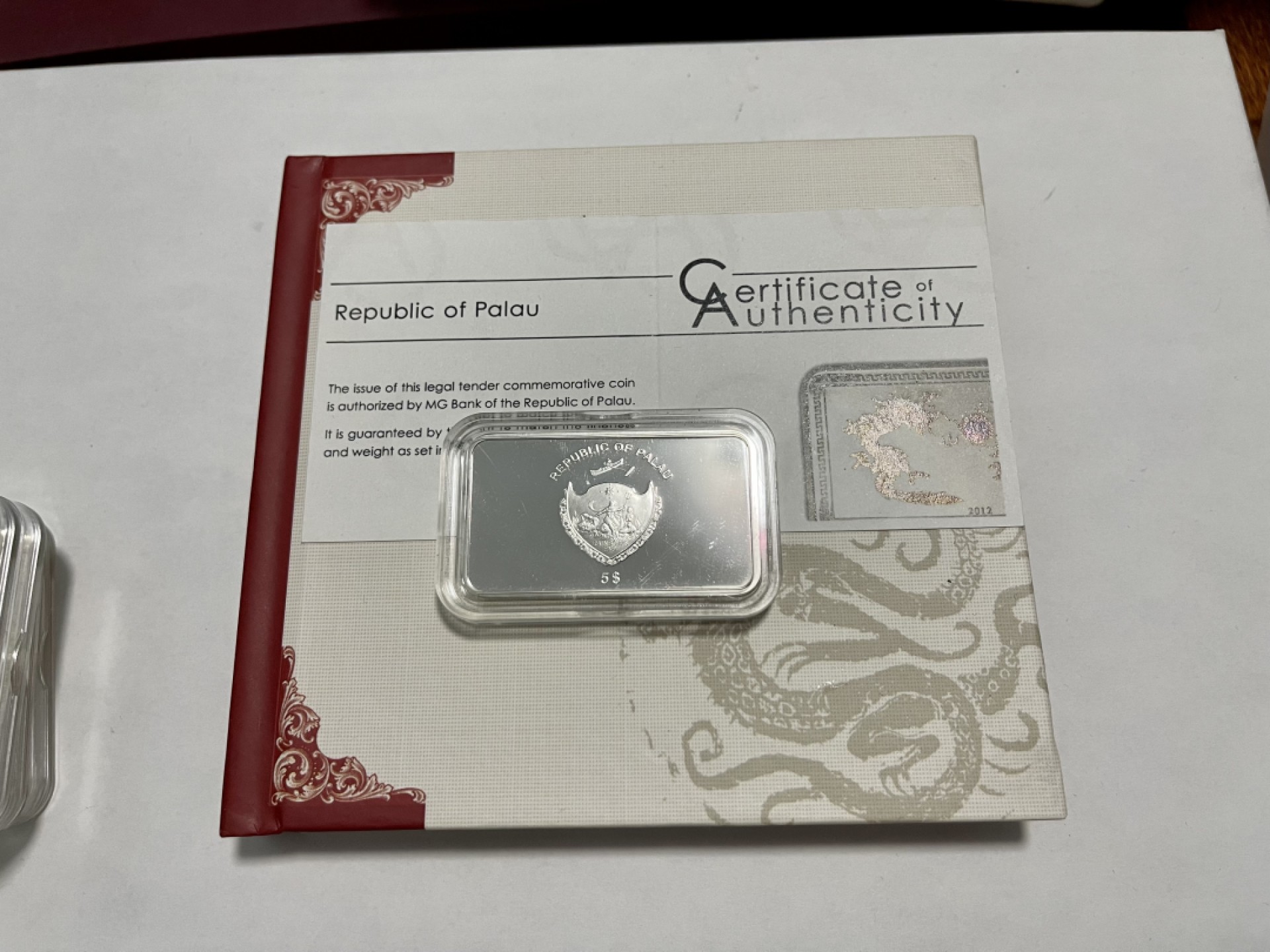 CSIS-GREAT评级精品钱币拍卖第一百四十九期 帕劳龙年镀金镶嵌施华洛世奇水晶银币带盒证