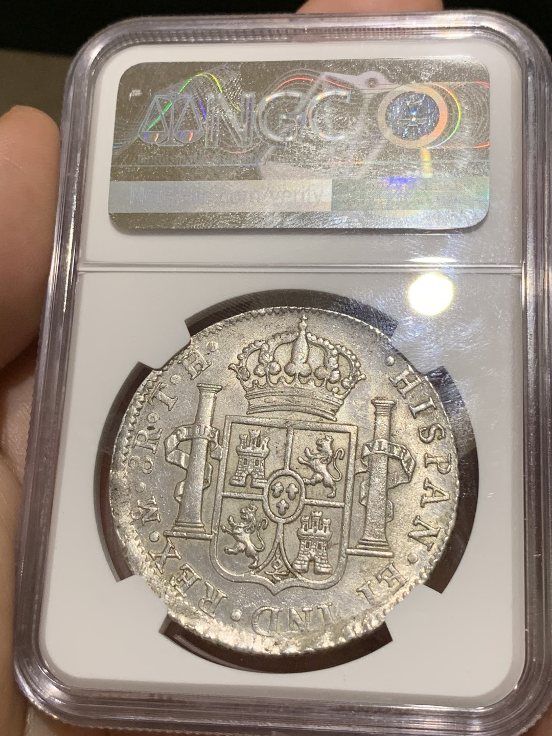 《竞宝斋》第66场-本周日，周一2场连拍（全场不限金额包邮） NGC-MS61 墨西哥双柱 费迪南七世 1809   8里亚尔    费七过度年份 双柱热门  原味包浆 光度一流 收藏最佳