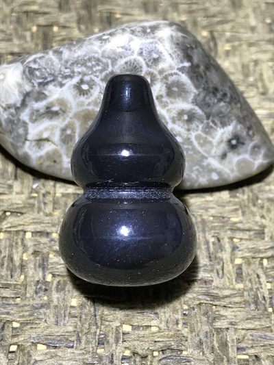 精美天然罕见高玉化蓝玉髓九眼页岩石葫芦一个， - 精美天然罕见高玉化蓝玉髓九眼页岩石葫芦一个，