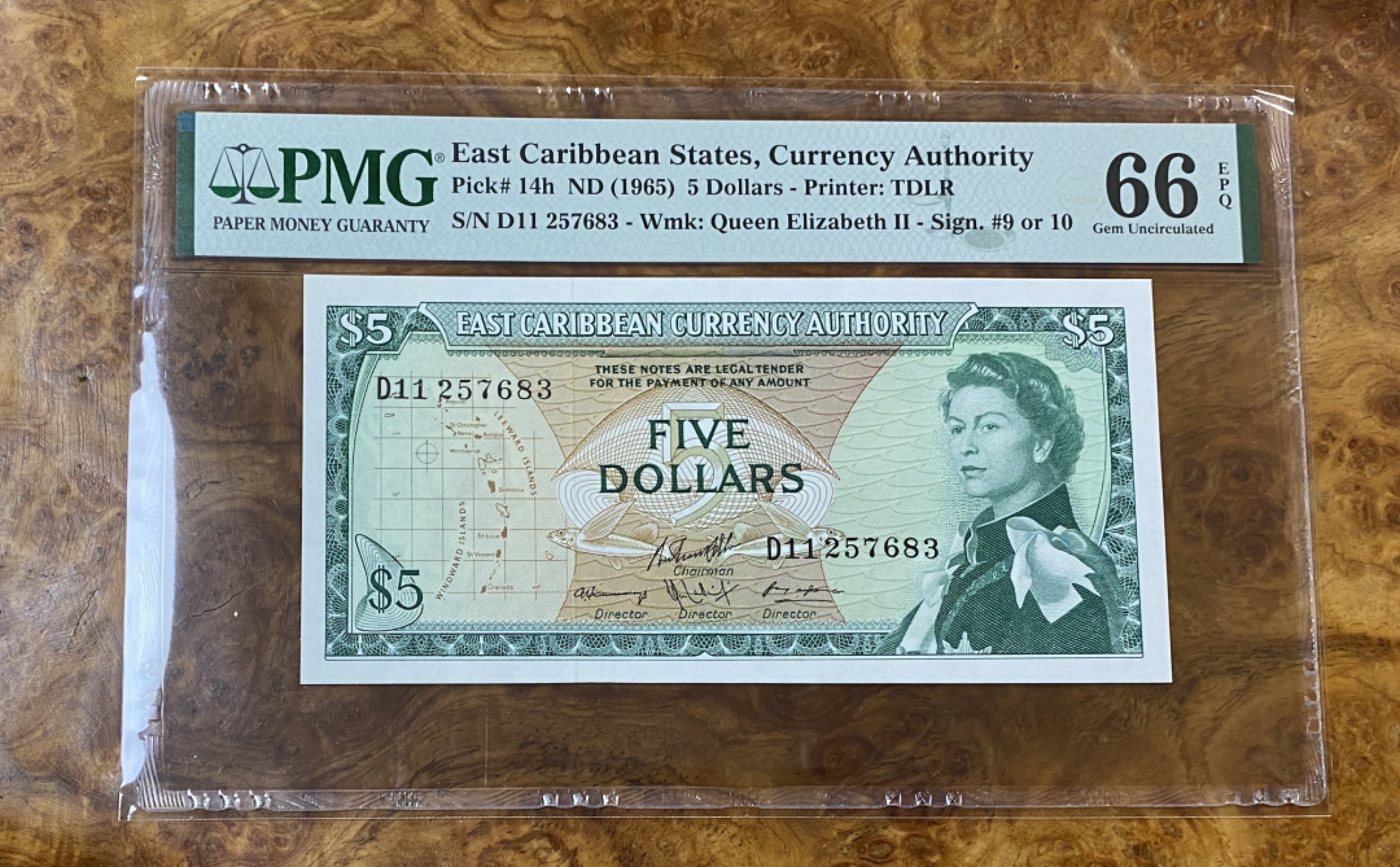 Chase Auction 第14期 - - 中外钱币、纪念钞、民国钞联拍（增加若干拍品） 1965年东加勒比5元，PMG66分，戎装女王！