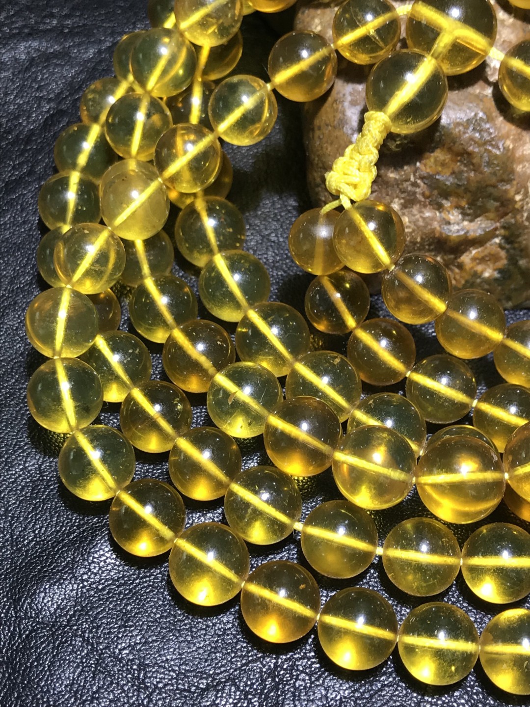 孤品上拍，原矿精品缅甸金珀108项链(手串)一条，