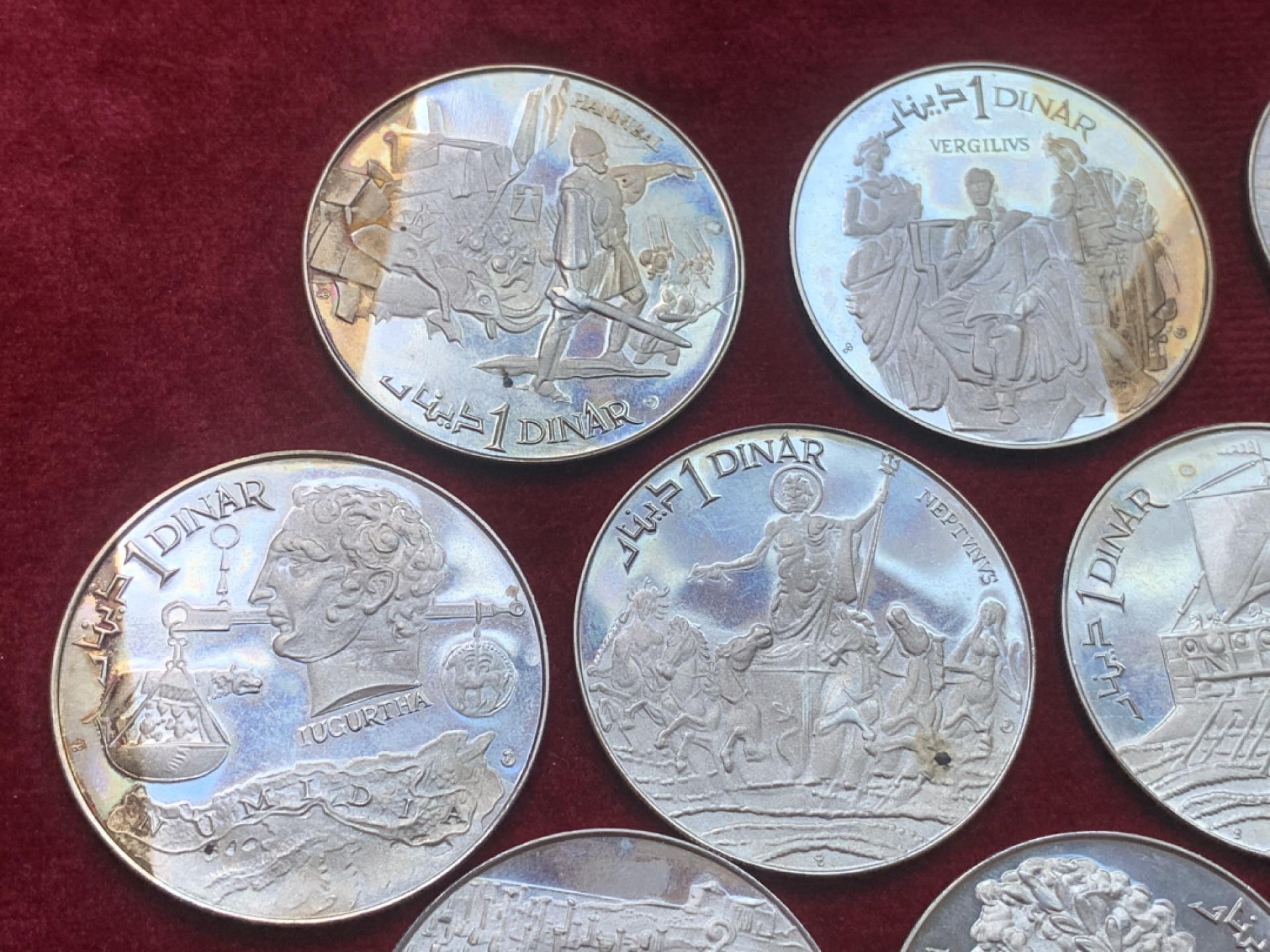 《竞宝斋》第67场-本周日，周一，周四.3场连拍（全场不限金额包邮） 稀少 突尼斯 1969 古代文明系列 1第纳尔 精制银币套装 单枚重20克925银 40直径，整套200克 保存的非常好