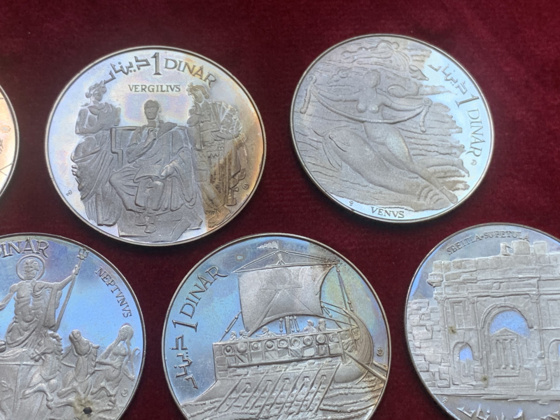 《竞宝斋》第67场-本周日，周一，周四.3场连拍（全场不限金额包邮） 稀少 突尼斯 1969 古代文明系列 1第纳尔 精制银币套装 单枚重20克925银 40直径，整套200克 保存的非常好