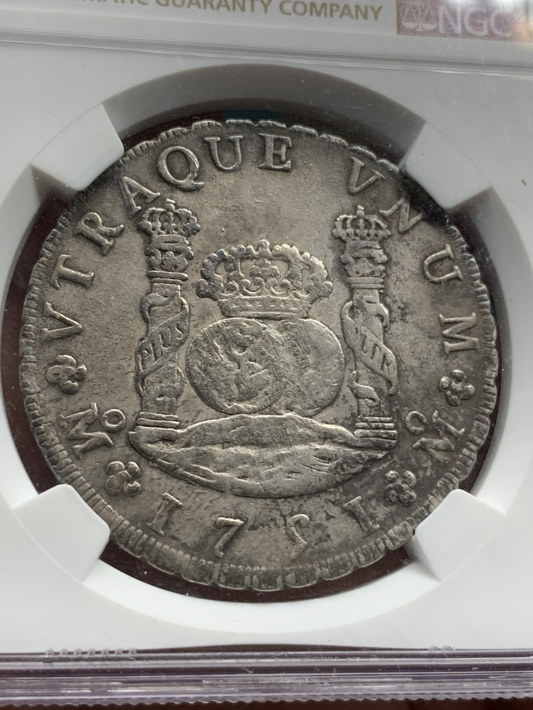 《竞宝斋》第67场-本周日，周一，周四.3场连拍（全场不限金额包邮） NGC-AUD 墨西哥地球双柱 1751  8里亚尔  中早期地球  黑包浆 深打 大热门 SBP拍卖都是五六百刀