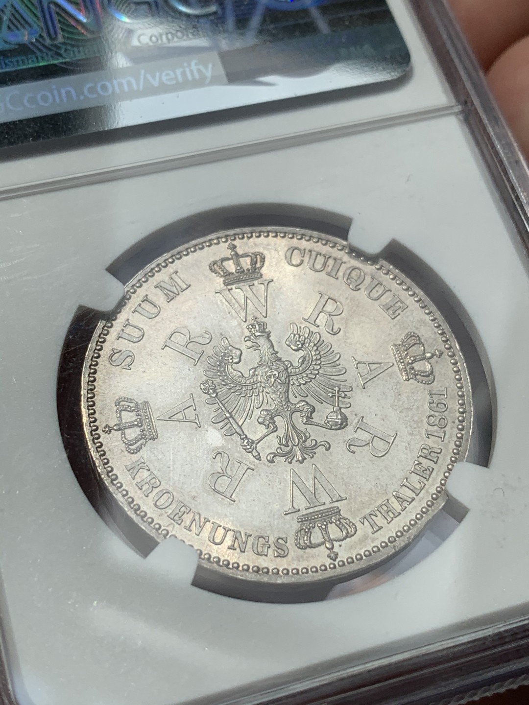 《竞宝斋》第67场-本周日，周一，周四.3场连拍（全场不限金额包邮） NGC MS62 德国1861年 普鲁士威廉一世加冕纪念1泰勒 状态不错的毛衣泰勒