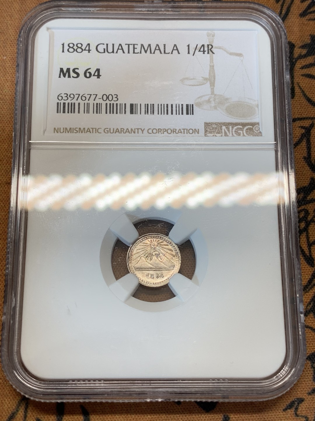 《竞宝斋》第67场-本周日，周一，周四.3场连拍（全场不限金额包邮） NGC-MS64危地马拉1884年1/4R小银币