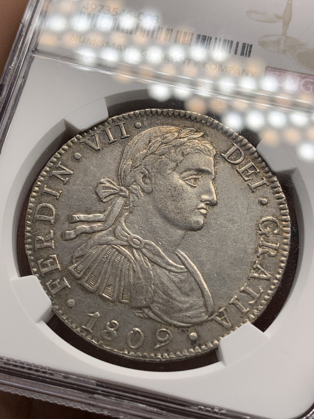 《竞宝斋》第67场-本周日，周一，周四.3场连拍（全场不限金额包邮） NGC AU58 西属 墨西哥1809年 费七 8瑞尔 大银币 脸上的婴儿肥还在 正反全深打 很不错