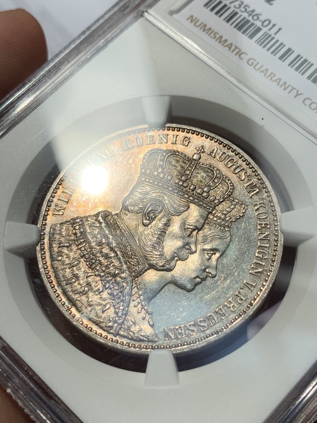 《竞宝斋》第67场-本周日，周一，周四.3场连拍（全场不限金额包邮） NGC MS62 德国1861年 普鲁士威廉一世加冕纪念1泰勒 状态不错的毛衣泰勒