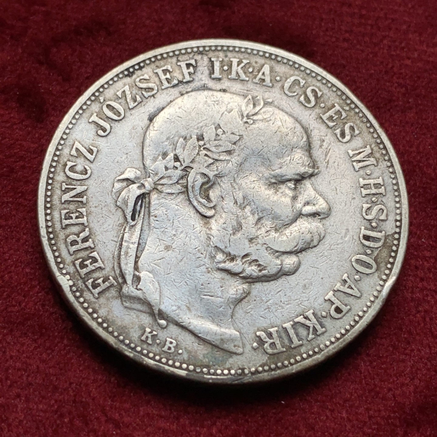 《竞宝斋》第67场-本周日，周一，周四.3场连拍（全场不限金额包邮） 匈牙利1900年 双天使5克朗大银币，大热大涨品种，细节不错 原味包浆