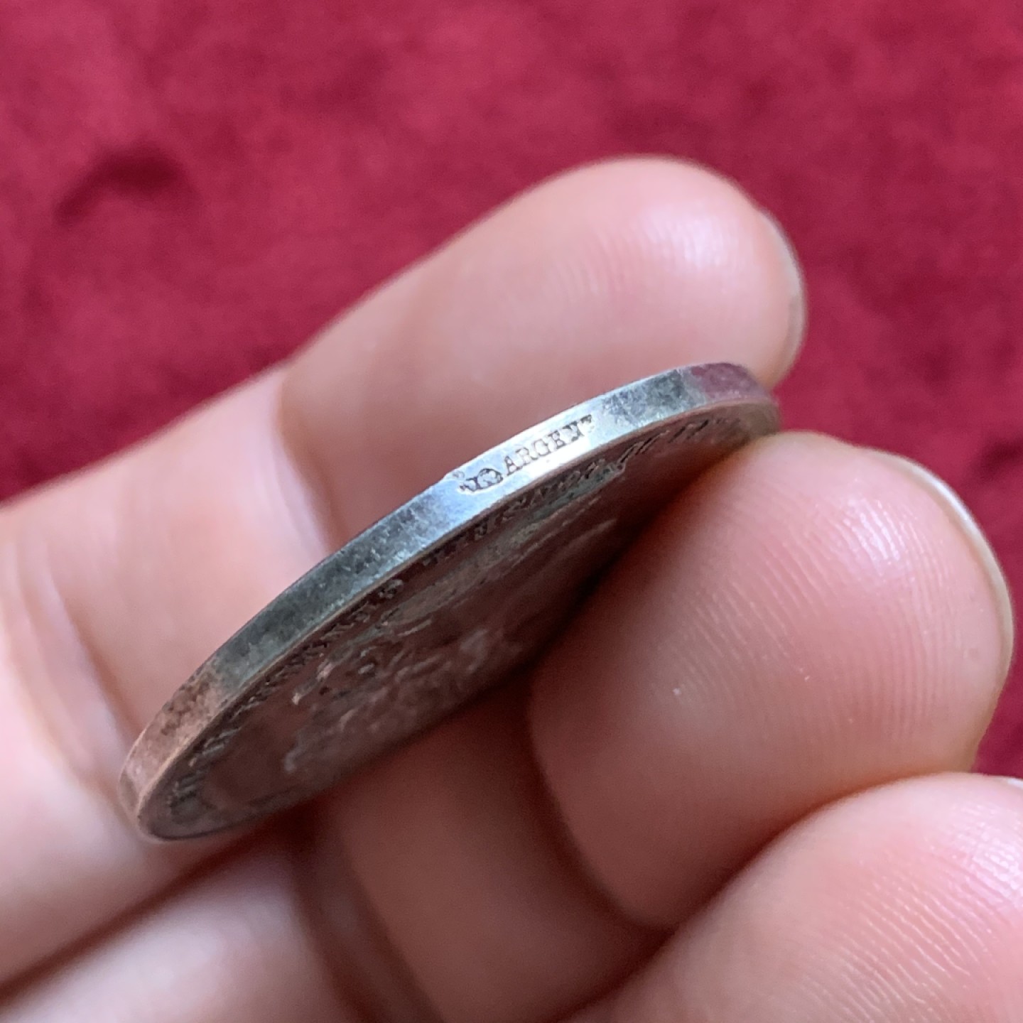 《竞宝斋》第67场-本周日，周一，周四.3场连拍（全场不限金额包邮） 非常少见的 法国 1880-1898 年 银质 代币 丰饶角边铭 银标 13克