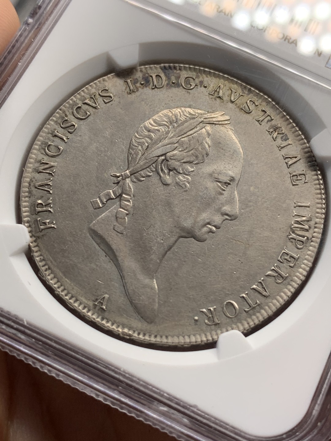 《竞宝斋》第67场-本周日，周一，周四.3场连拍（全场不限金额包邮） NGC AU 奥地利 1829年弗朗茨一世泰勒大银币 好品相