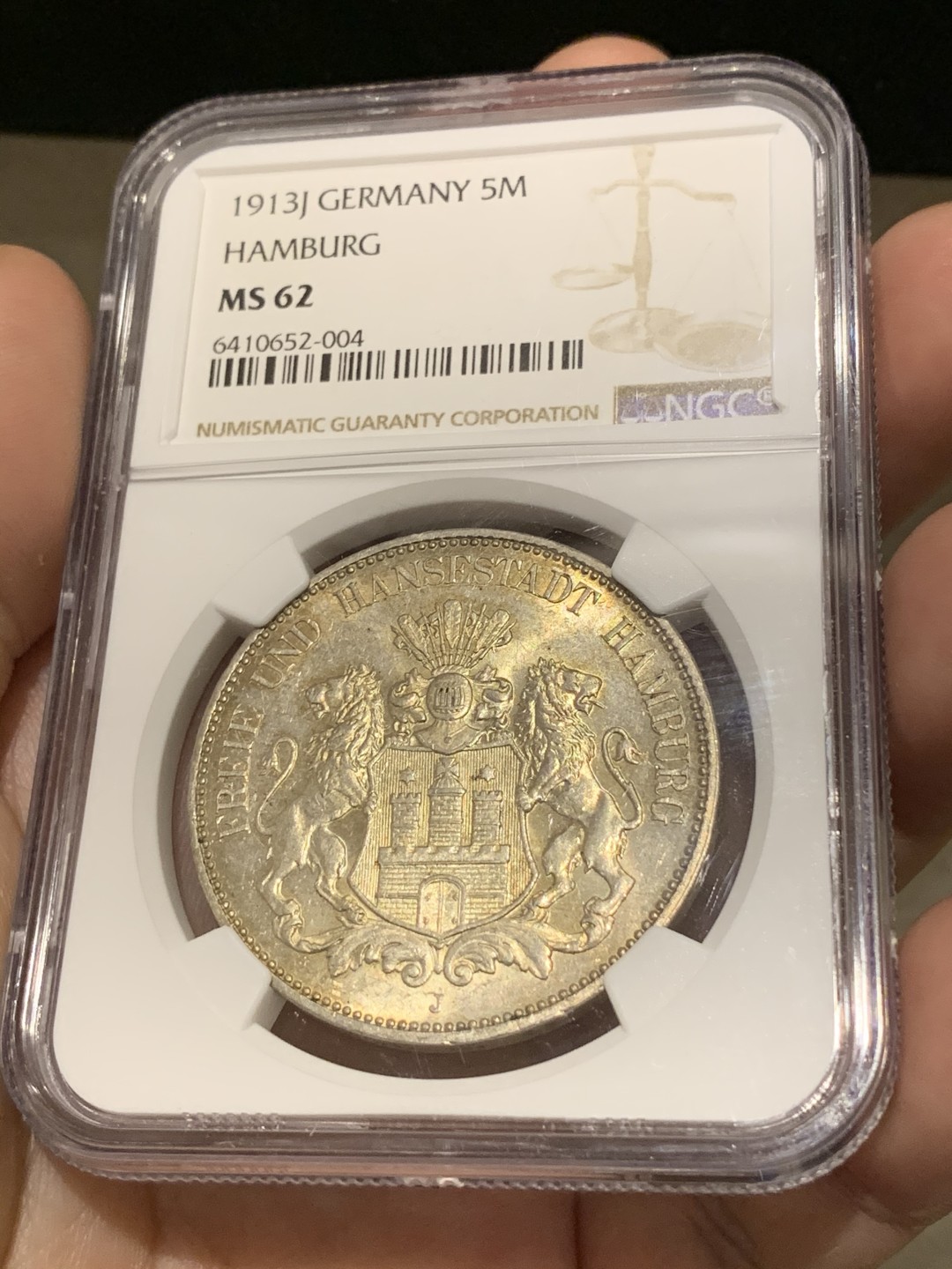 《竞宝斋》第67场-本周日，周一，周四.3场连拍（全场不限金额包邮） NGC MS62 德国 1913年 汉堡 5马克 银币 淡彩金光 非常舒服的状态 上涨品种