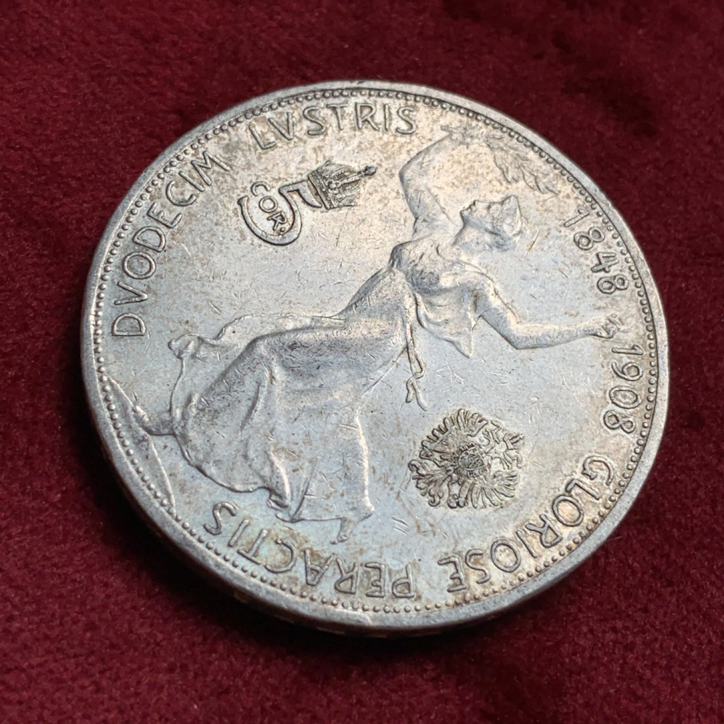 《竞宝斋》第67场-本周日，周一，周四.3场连拍（全场不限金额包邮） 1908年 奥地利 5克朗 银币 奔跑的疯女人 淡彩包浆 细节优秀 上涨品种