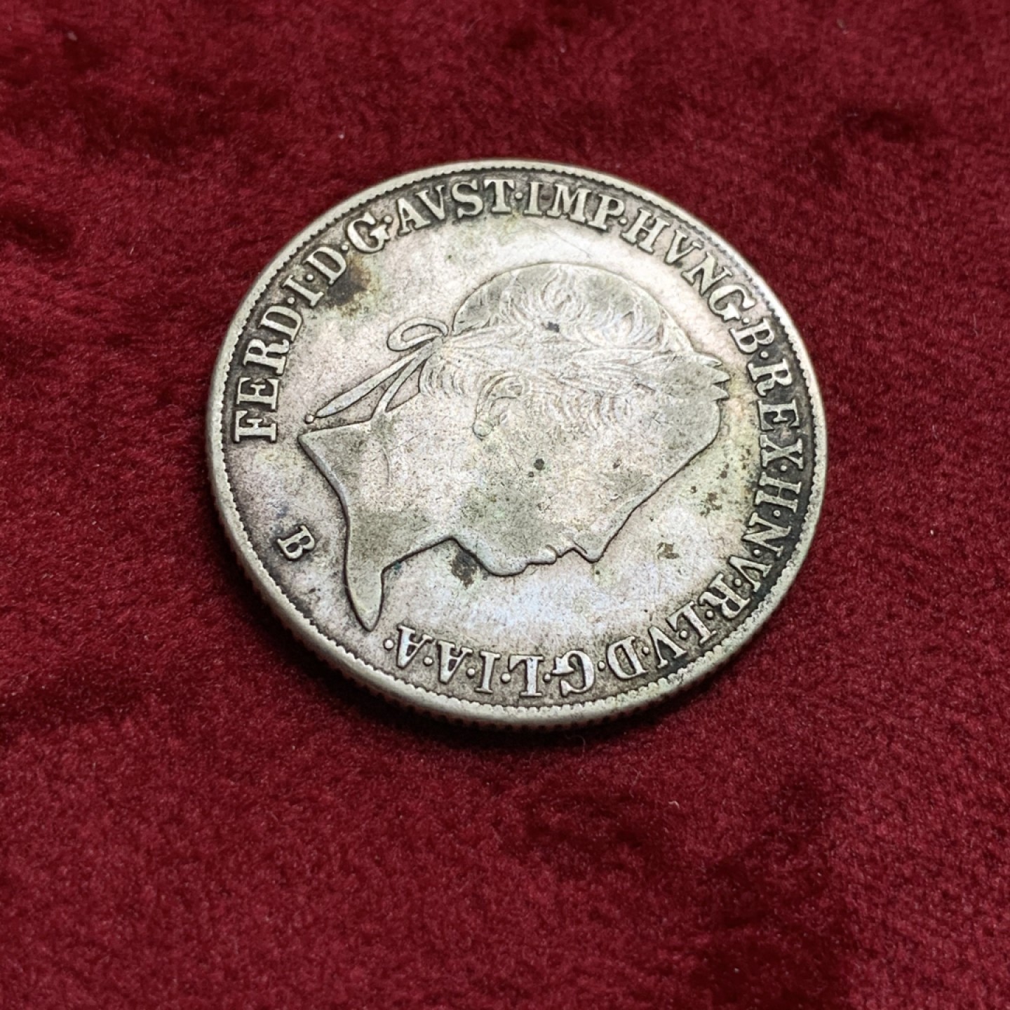 《竞宝斋》第67场-本周日，周一，周四.3场连拍（全场不限金额包邮） 好品 奥匈帝国匈牙利1847年圣母抱子20克鲁泽银币 原味状态