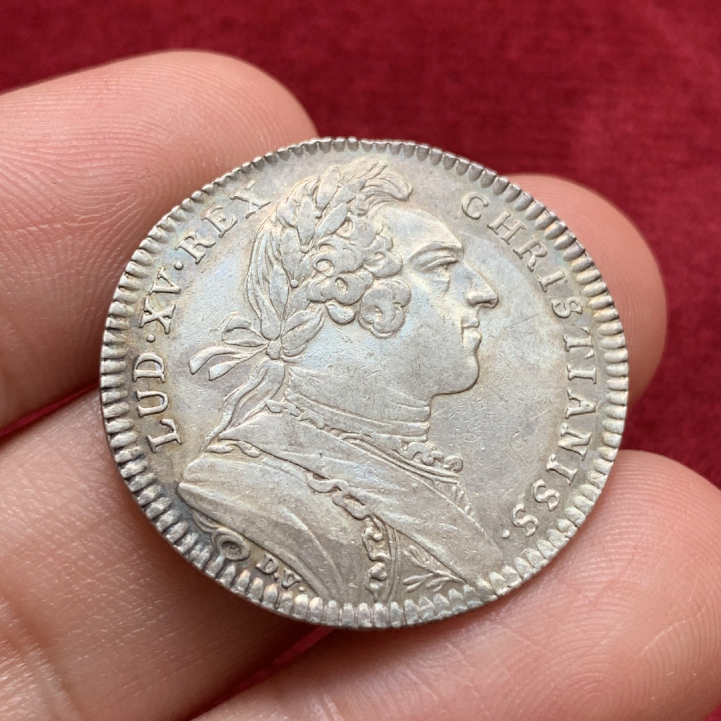 《竞宝斋》第68场-本周日，周一，周四.3场连拍（全场不限金额包邮） 法国1761年圆形银代币 28毫米 7.26克