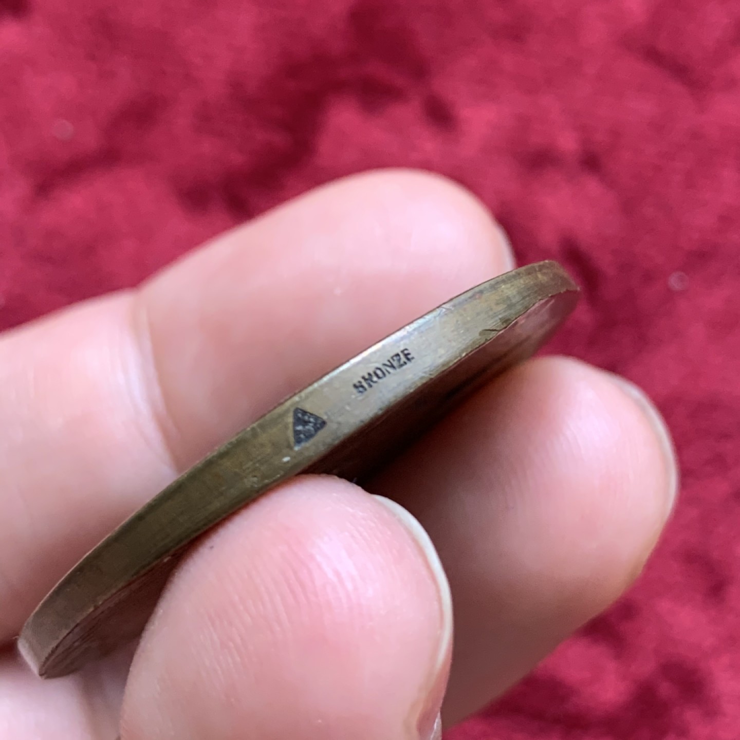 《竞宝斋》第68场-本周日，周一，周四.3场连拍（全场不限金额包邮） 法国 1926年 长辫子 铜章 21.8克 36.4直径 铜边铭