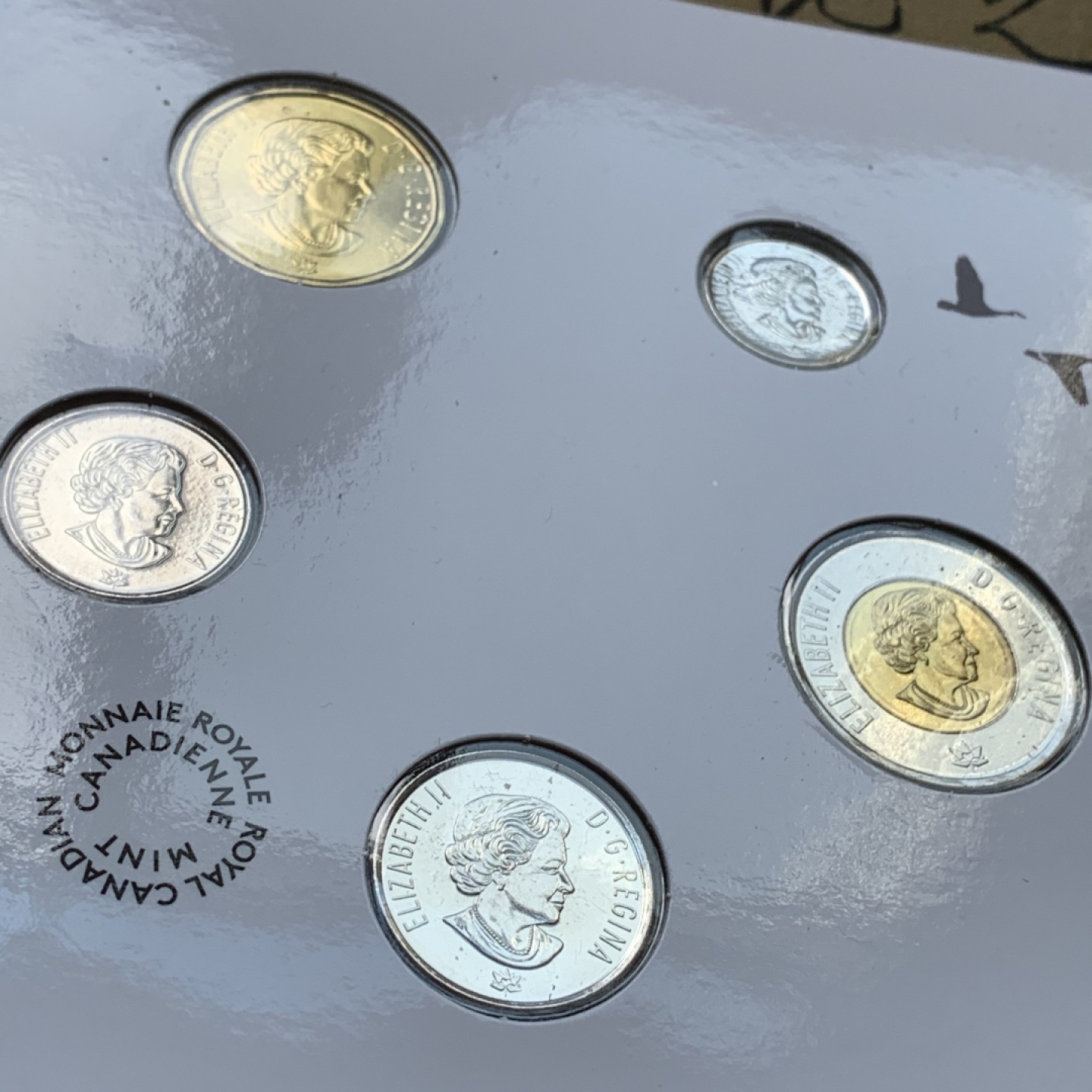 《竞宝斋》第68场-本周日，周一，周四.3场连拍（全场不限金额包邮） 2017年 加拿大建国150周年纪念套币卡册 5枚一套