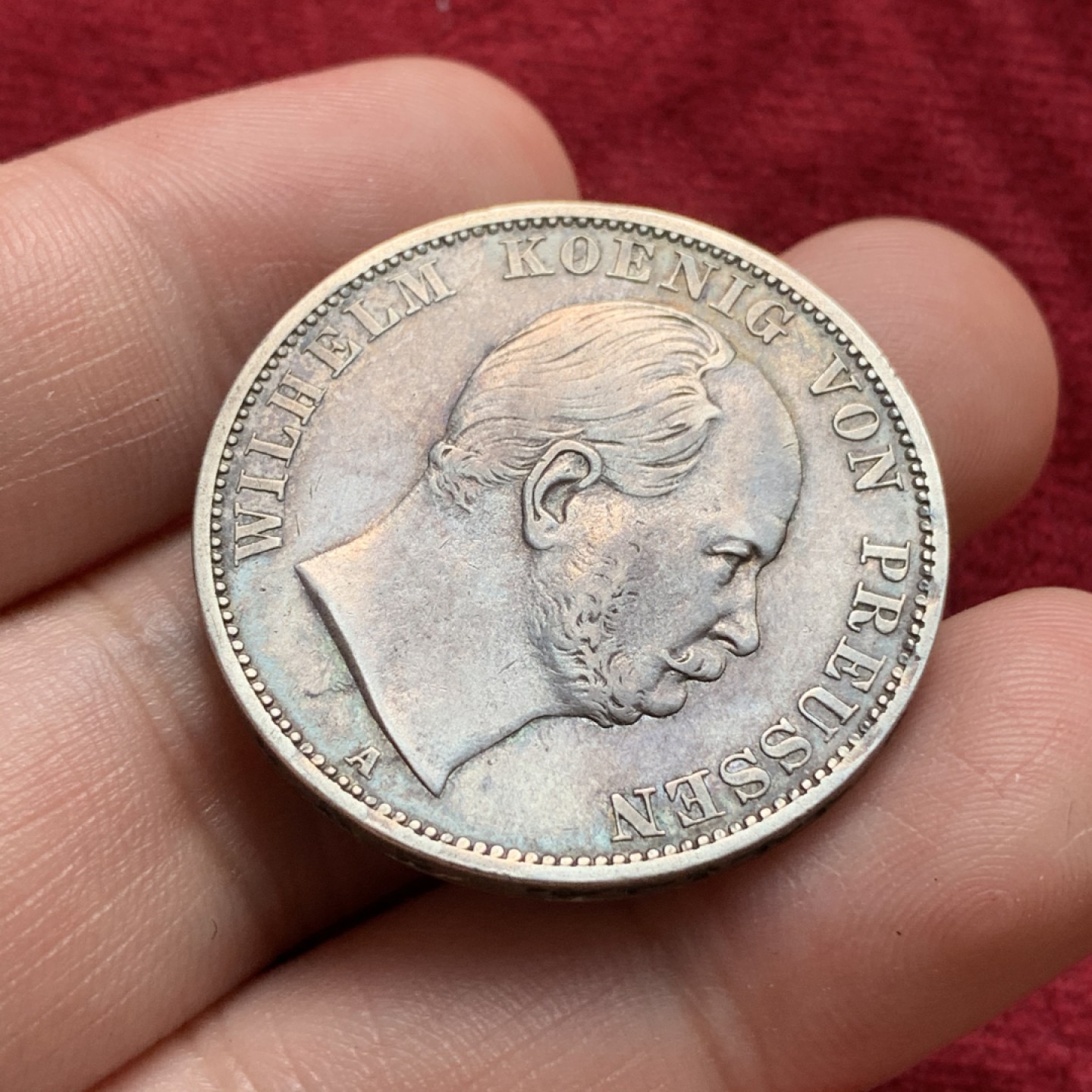 《竞宝斋》第68场-本周日，周一，周四.3场连拍（全场不限金额包邮） 德国普鲁士1866年 威廉一世洋葱头1泰勒银币 好品