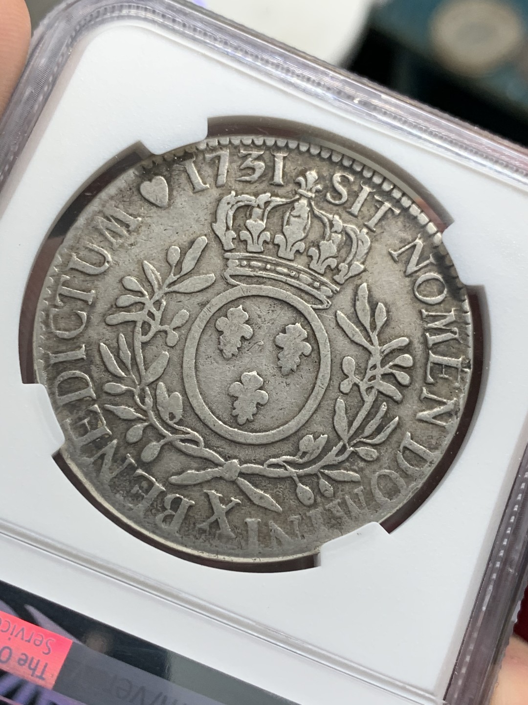 《竞宝斋》第68场-本周日，周一，周四.3场连拍（全场不限金额包邮） 唯一冠军分 NGC-VF25 法国亚眠 1731-年 路易十五 1埃居大银币 非常稀少的厂名