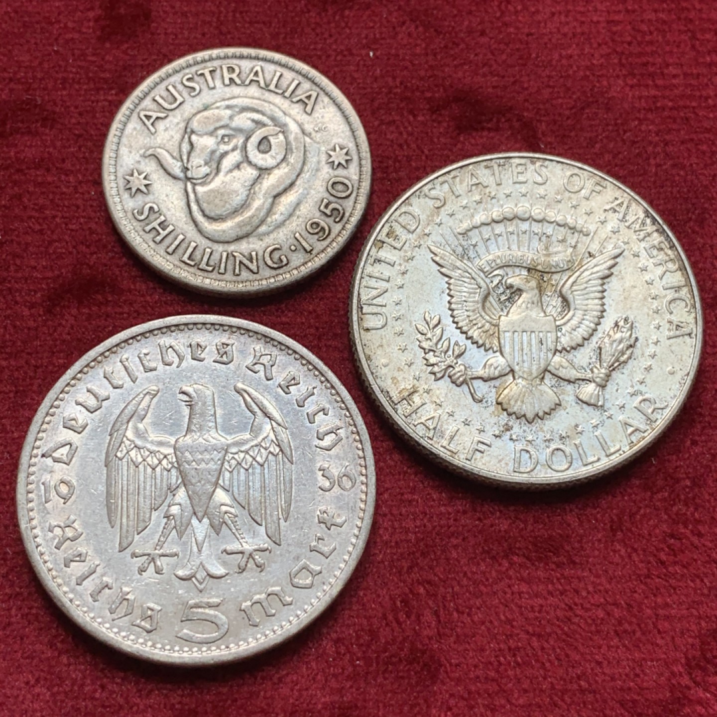 《竞宝斋》第68场-本周日，周一，周四.3场连拍（全场不限金额包邮） 3枚银币一组 德国 1936年 鹰版5马克一枚，美国1967半美元银币一枚，澳大利亚 1950年先令一枚