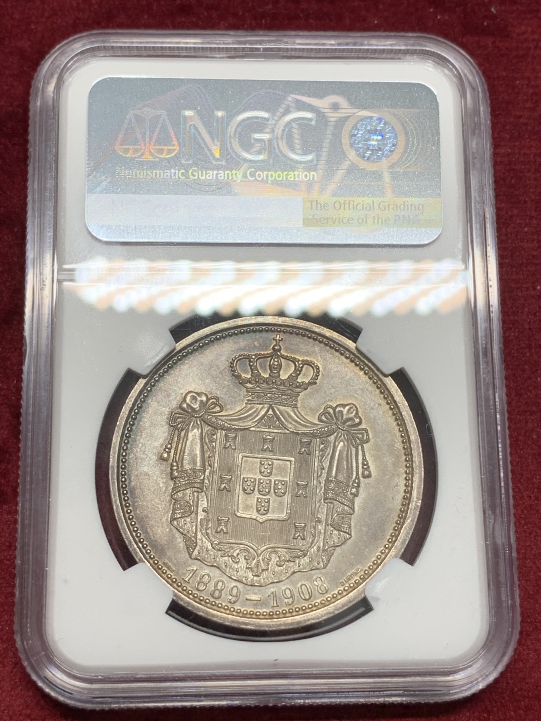 《竞宝斋》第68场-本周日，周一，周四.3场连拍（全场不限金额包邮） NGC-UNC 葡萄牙1908年 二十周年金婚纪念 大银章 非常稀少的品质 没给分可惜了 看不到清晰的痕迹