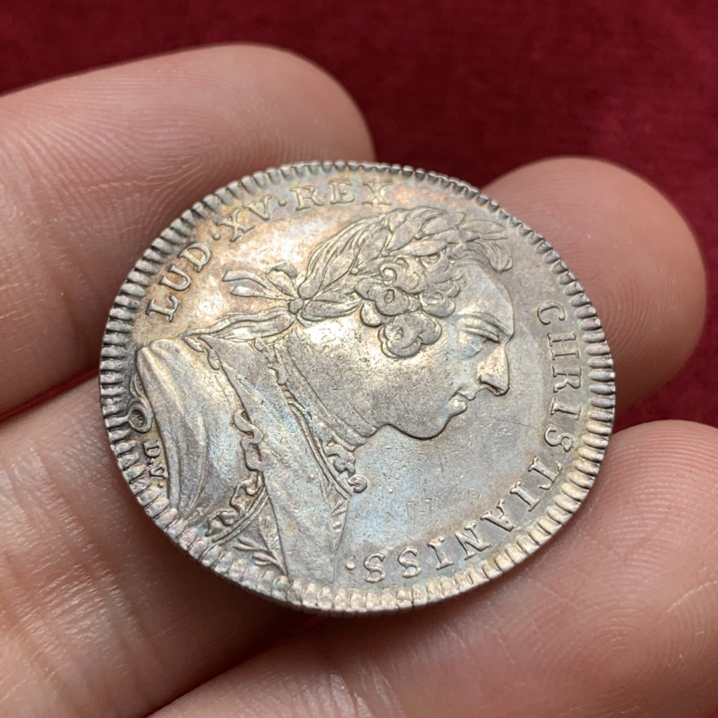 《竞宝斋》第68场-本周日，周一，周四.3场连拍（全场不限金额包邮） 法国1761年圆形银代币 28毫米 7.26克