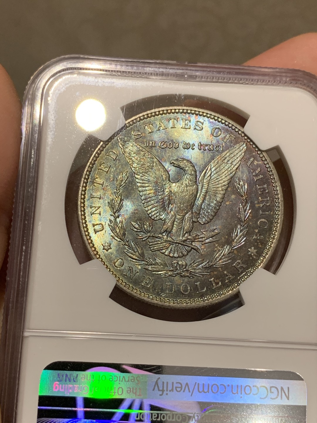 《竞宝斋》第68场-本周日，周一，周四.3场连拍（全场不限金额包邮） NGC-MS63美国1887年摩根银币 卷首币鹰面满五彩