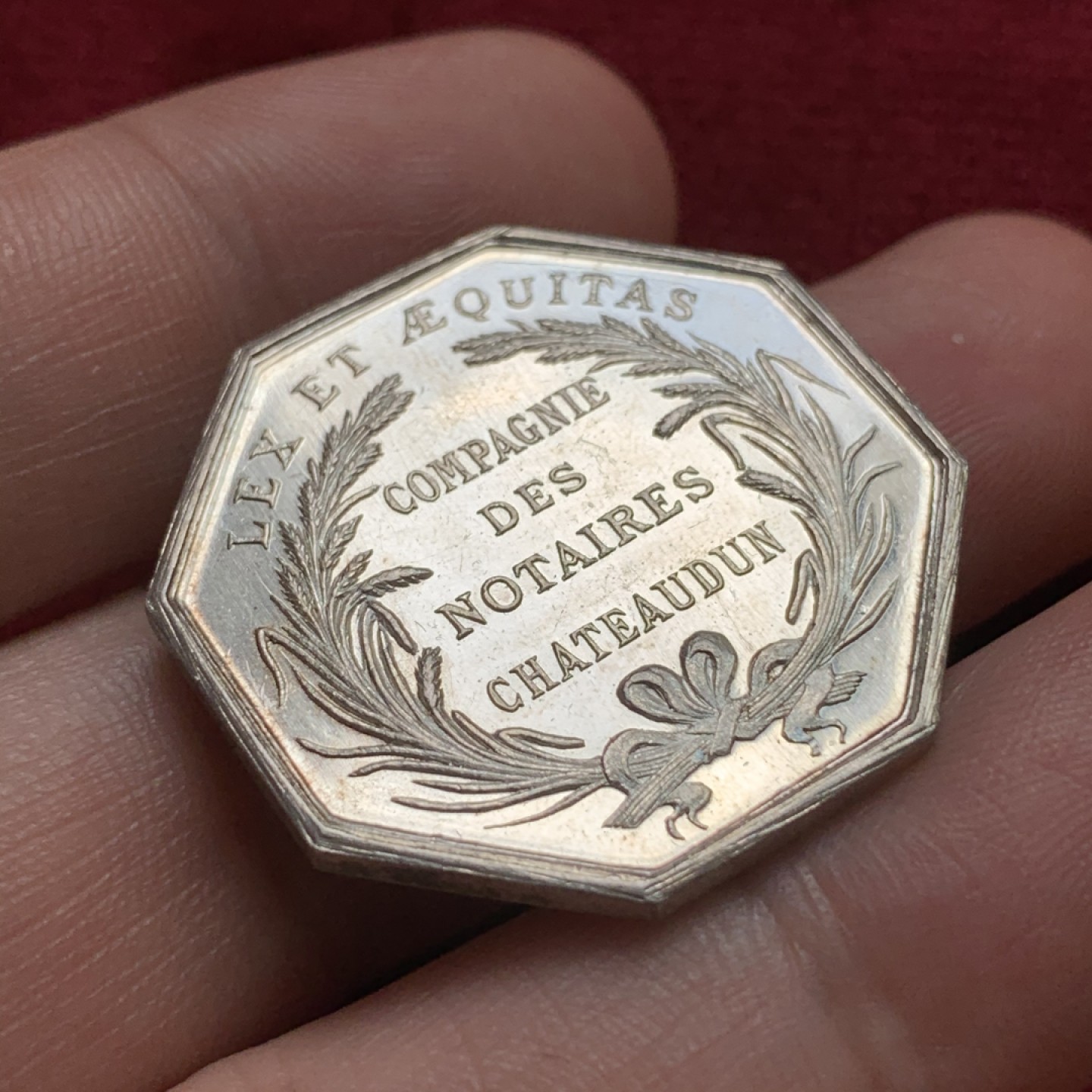 《竞宝斋》第68场-本周日，周一，周四.3场连拍（全场不限金额包邮） 法国八角银代币 unc原光品 丰饶角银标 31毫米 12.55克