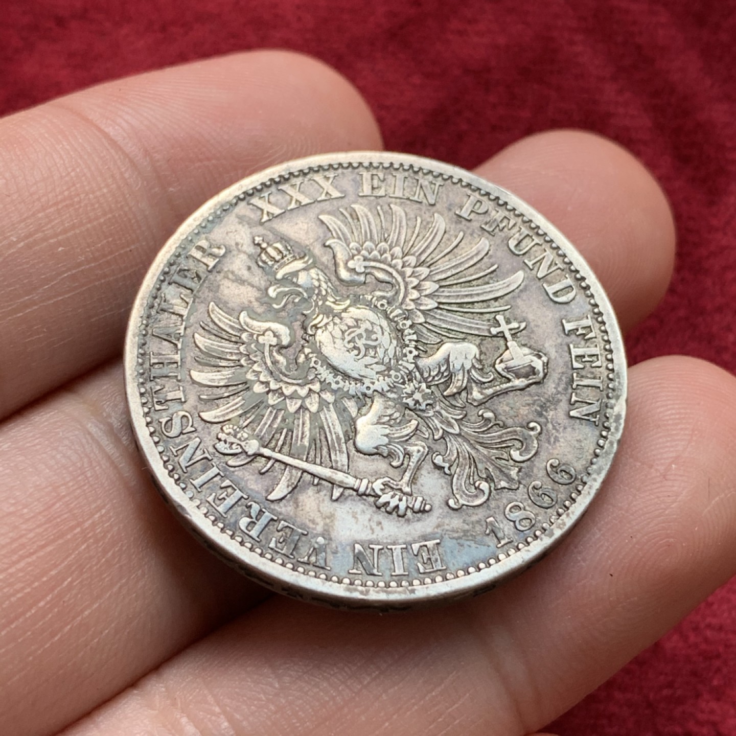 《竞宝斋》第68场-本周日，周一，周四.3场连拍（全场不限金额包邮） 德国普鲁士1866年 威廉一世洋葱头1泰勒银币 好品