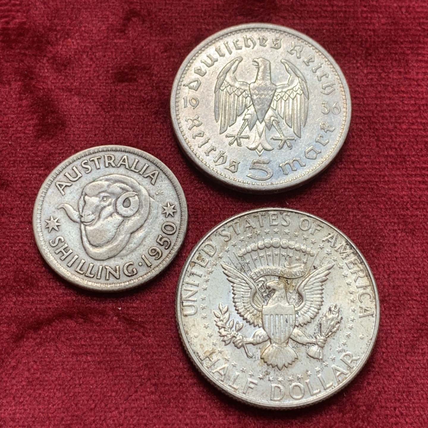 《竞宝斋》第68场-本周日，周一，周四.3场连拍（全场不限金额包邮） 3枚银币一组 德国 1936年 鹰版5马克一枚，美国1967半美元银币一枚，澳大利亚 1950年先令一枚